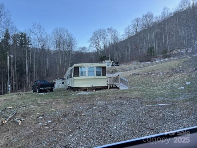 99 Cobblestone Drive Property Photo 2