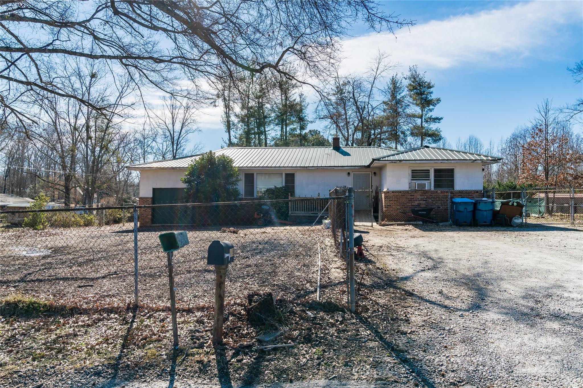 118 Kirby Street Property Photo