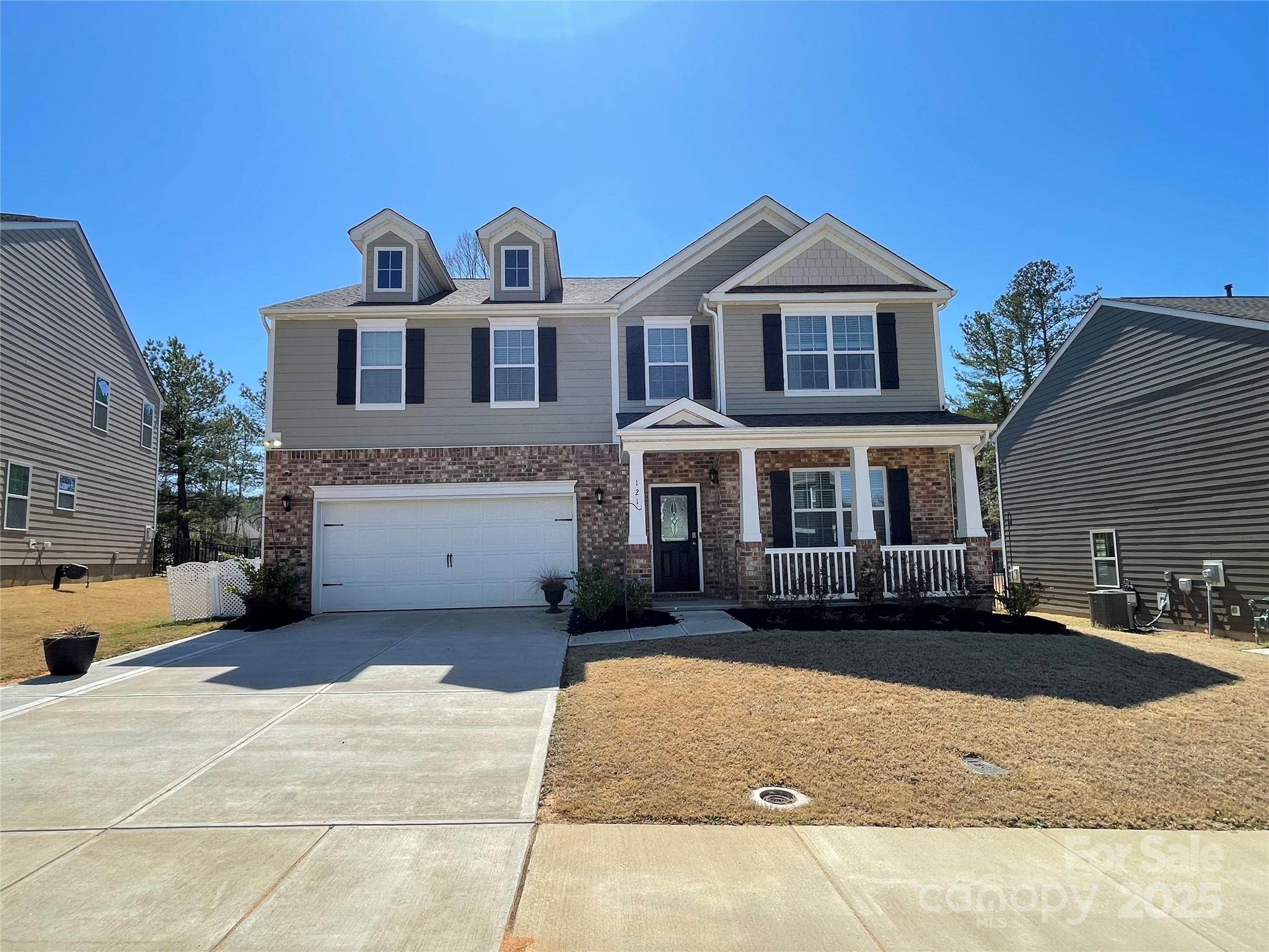 121 Edgehill Court Property Photo