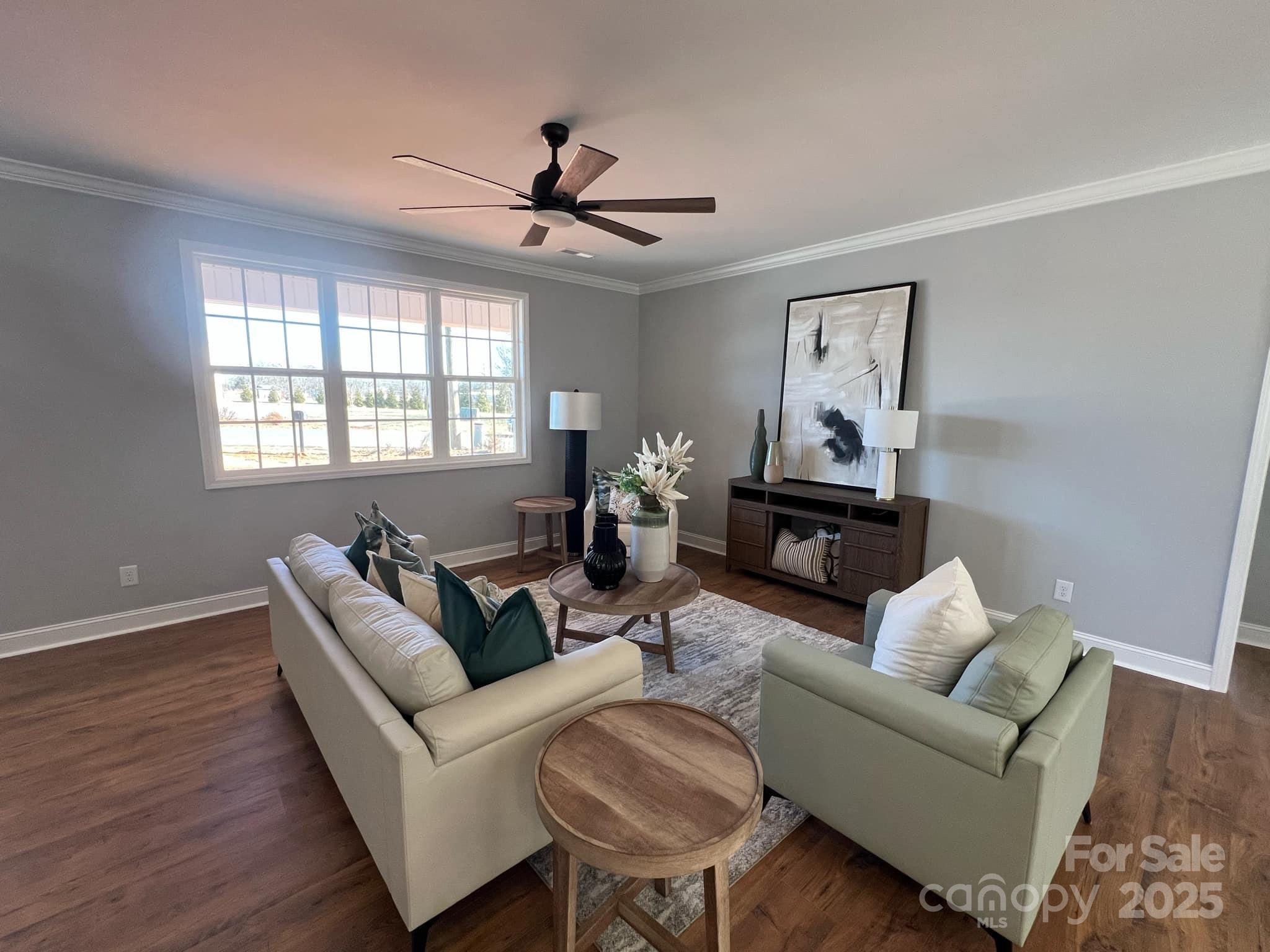 612 Carolina Avenue Property Photo