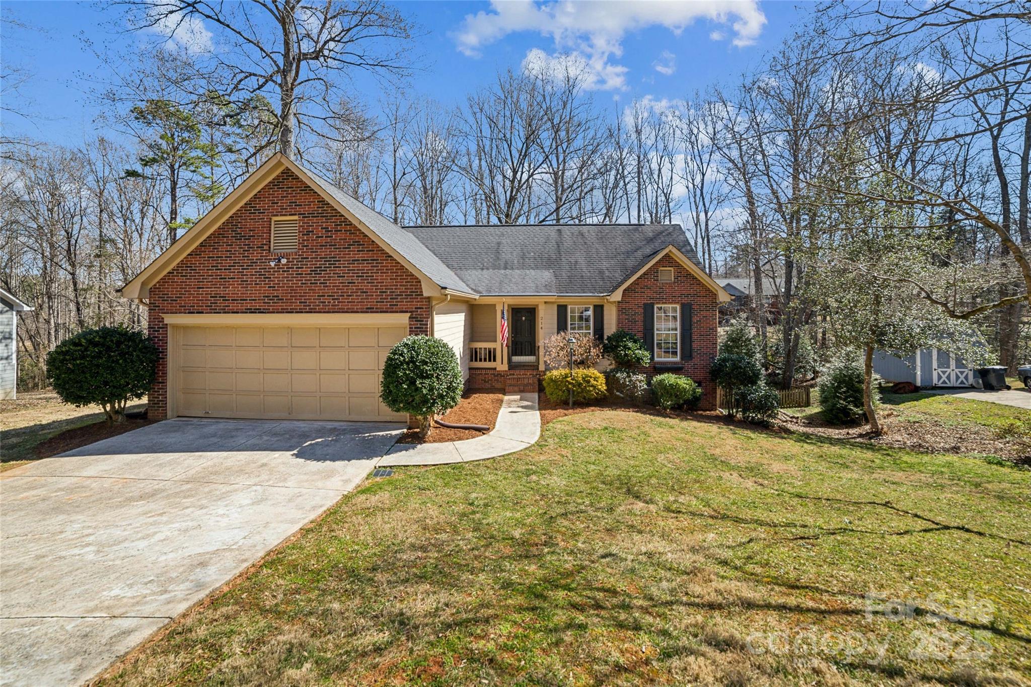 214 Bubbling Well Road Property Photo