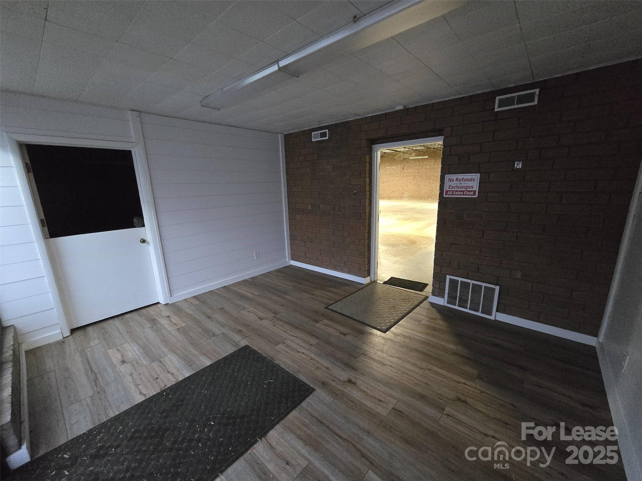 1008 Gantt Street Property Photo 4