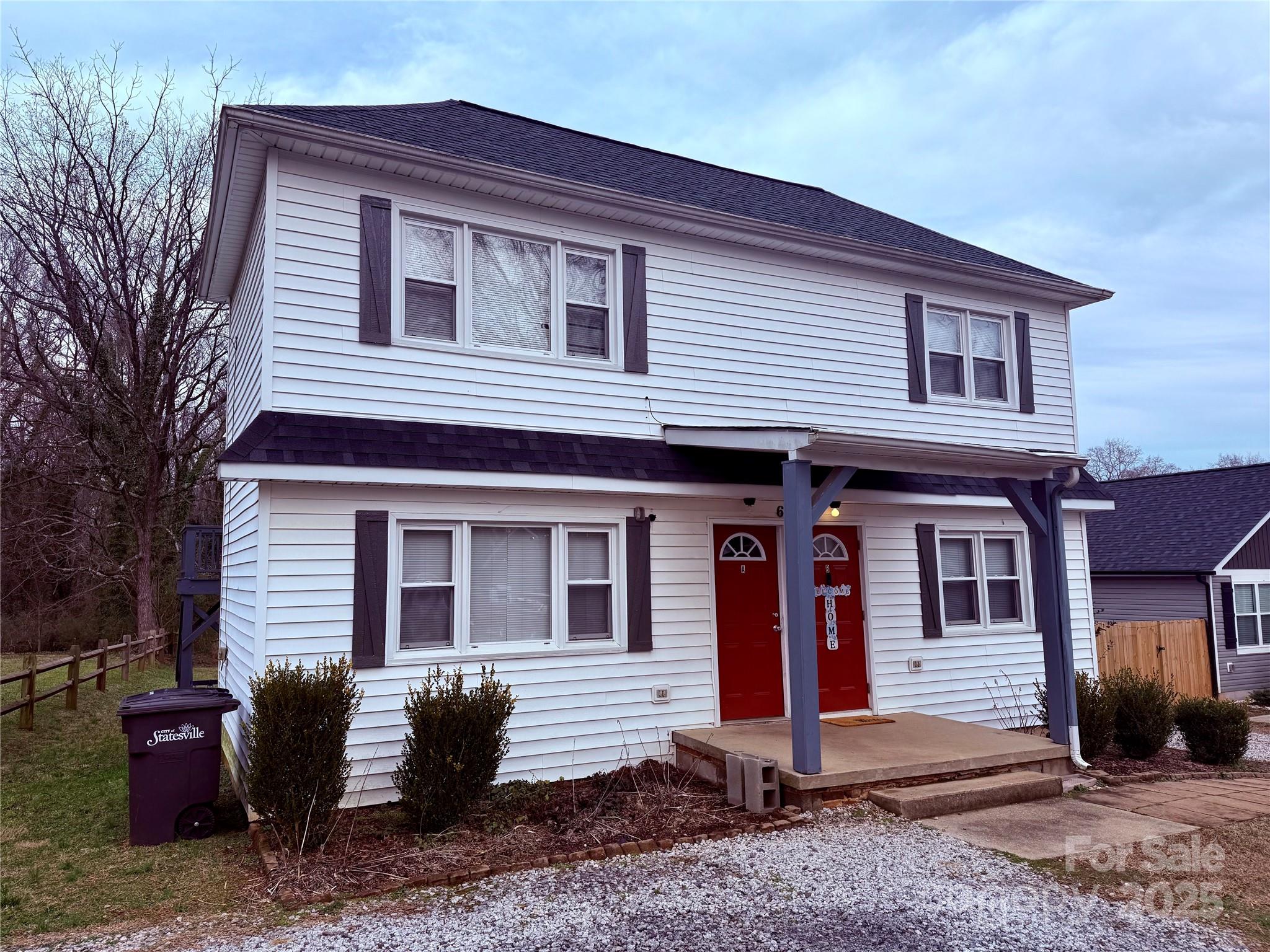 612 Poplar Street Property Photo