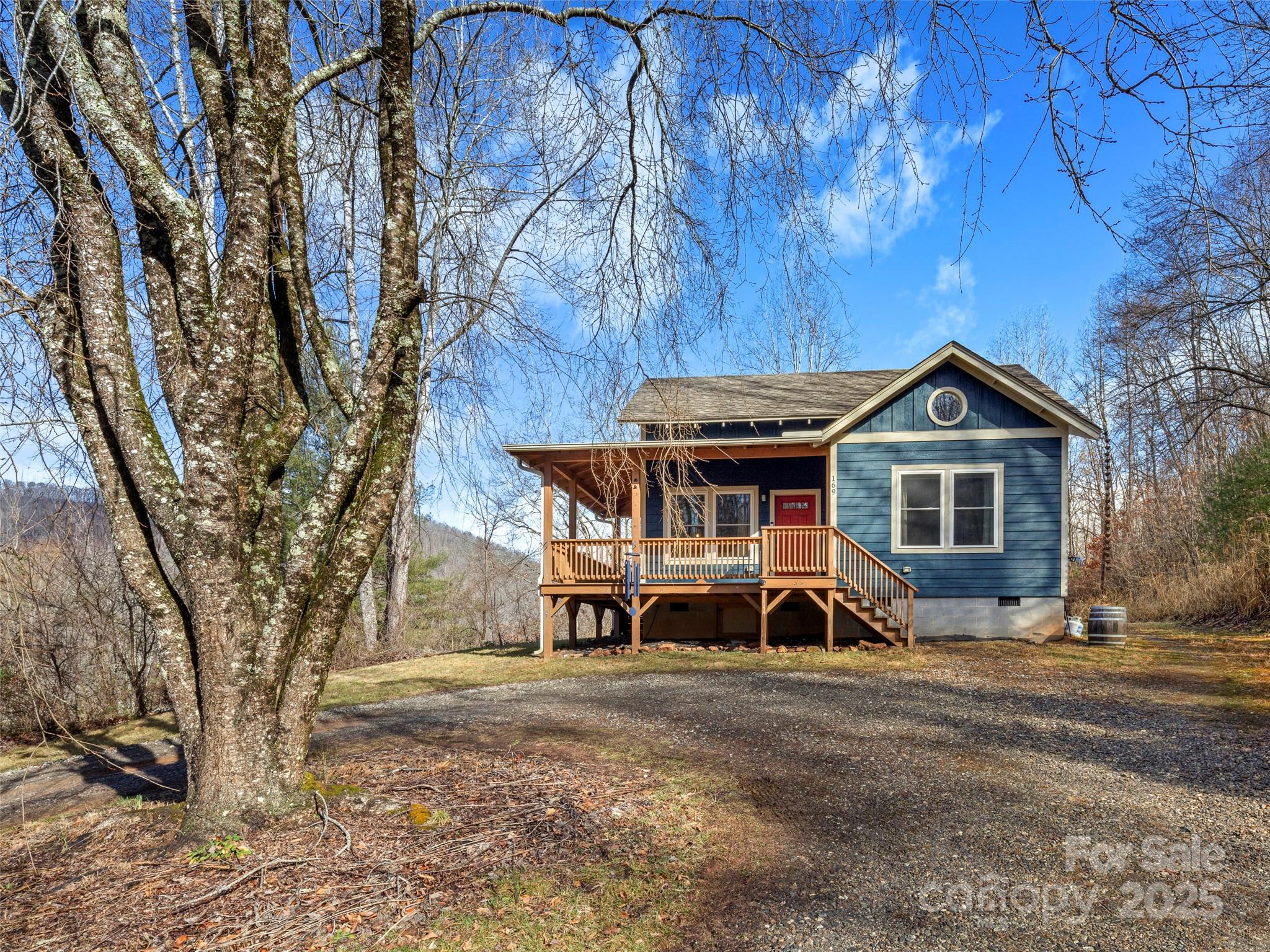 169 Davis Creek Road Property Photo