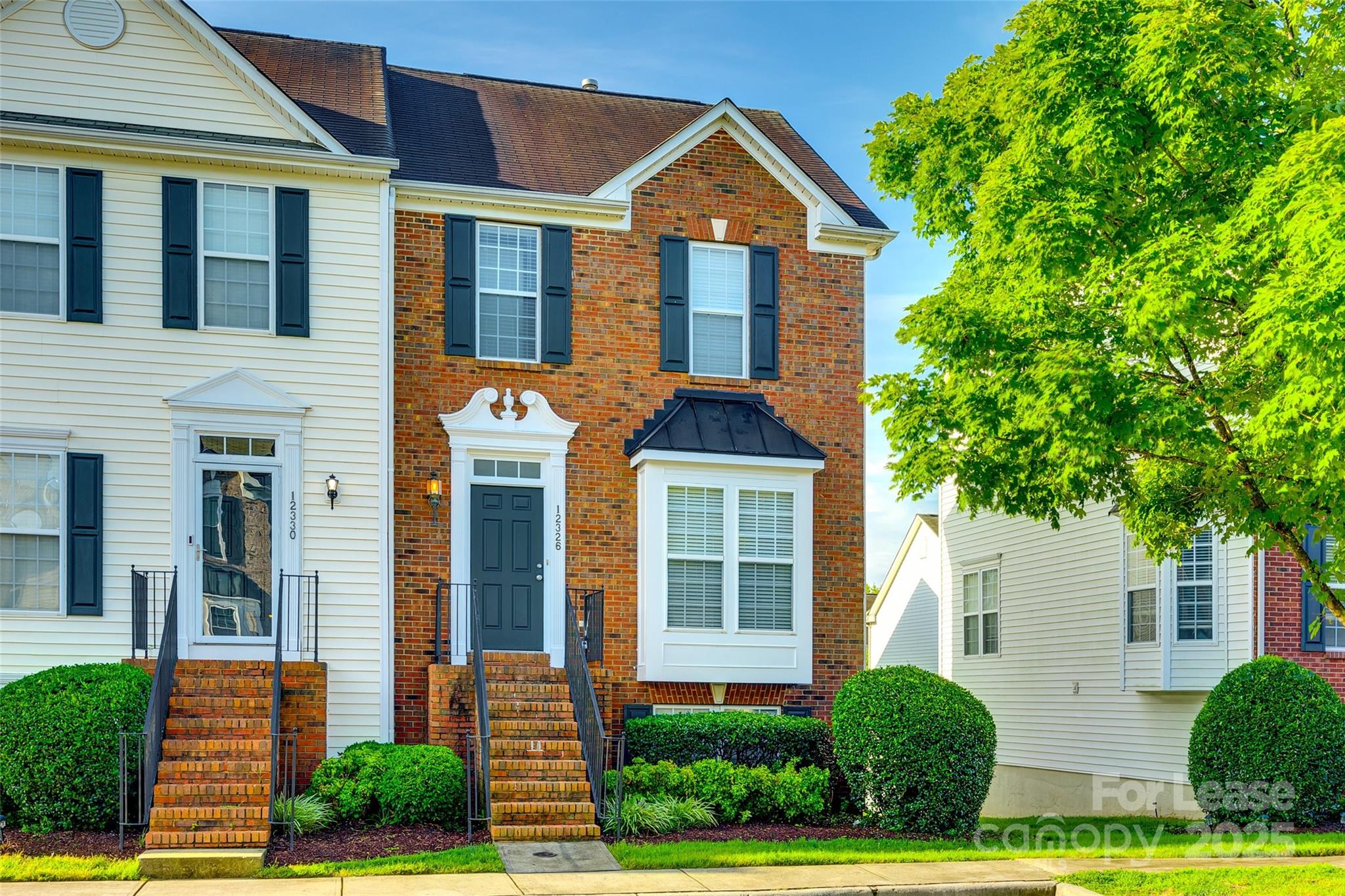 12326 Verdant Court Property Photo