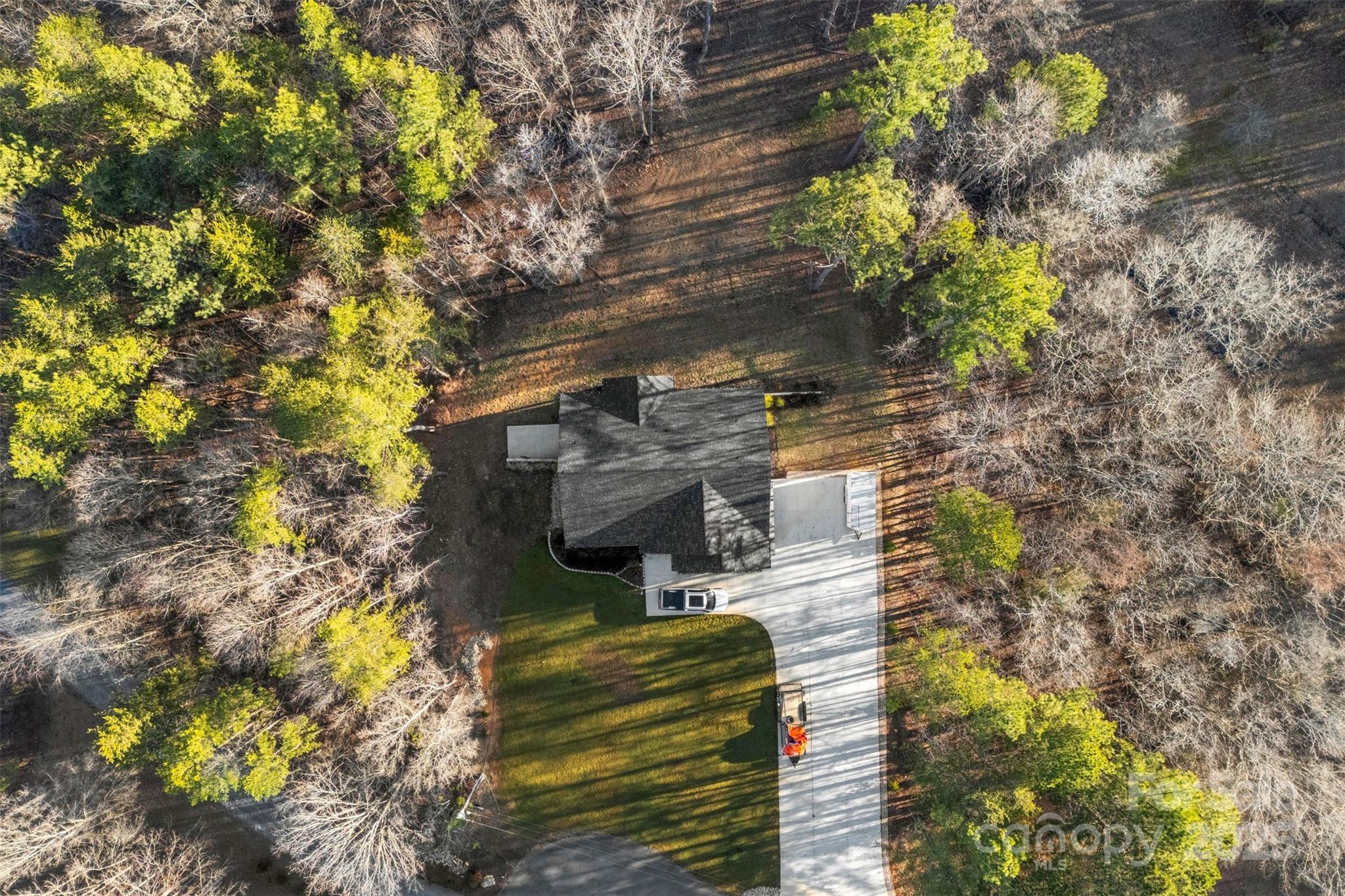 40934 Deer Haven Drive Property Photo 5