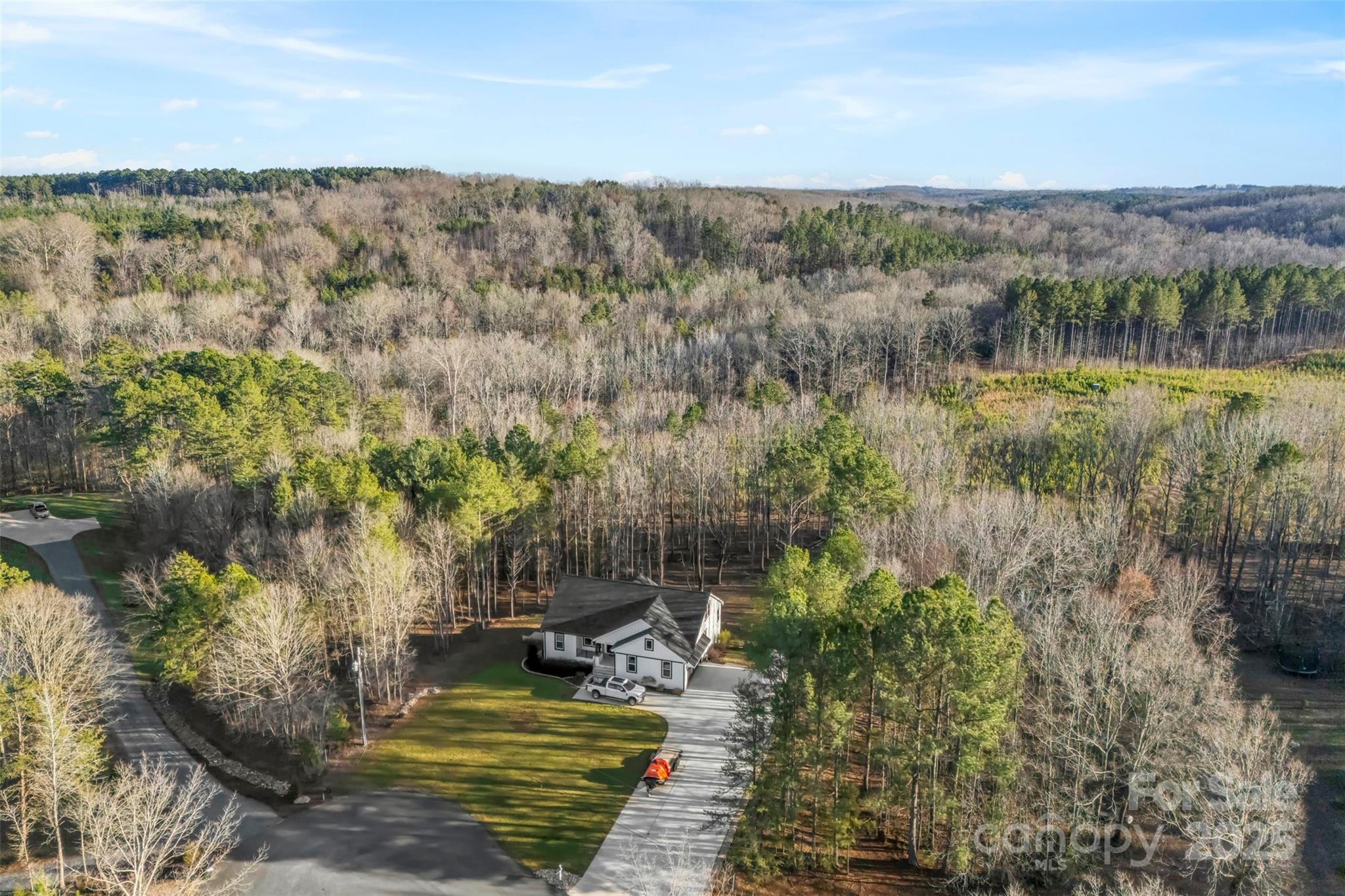 40934 Deer Haven Drive Property Photo 6