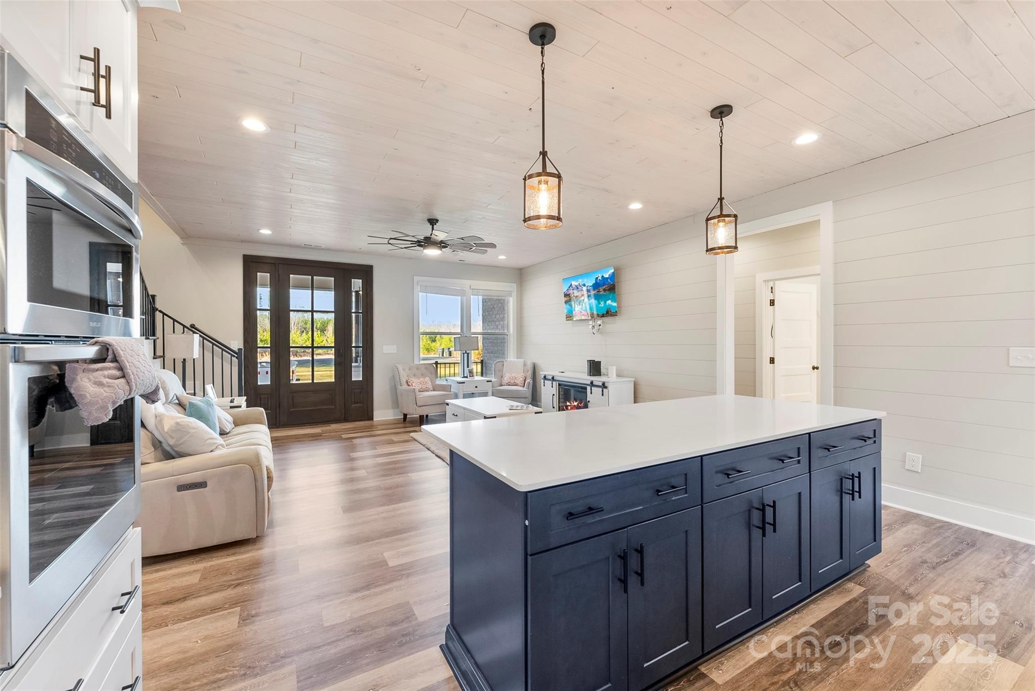 40934 Deer Haven Drive Property Photo 12