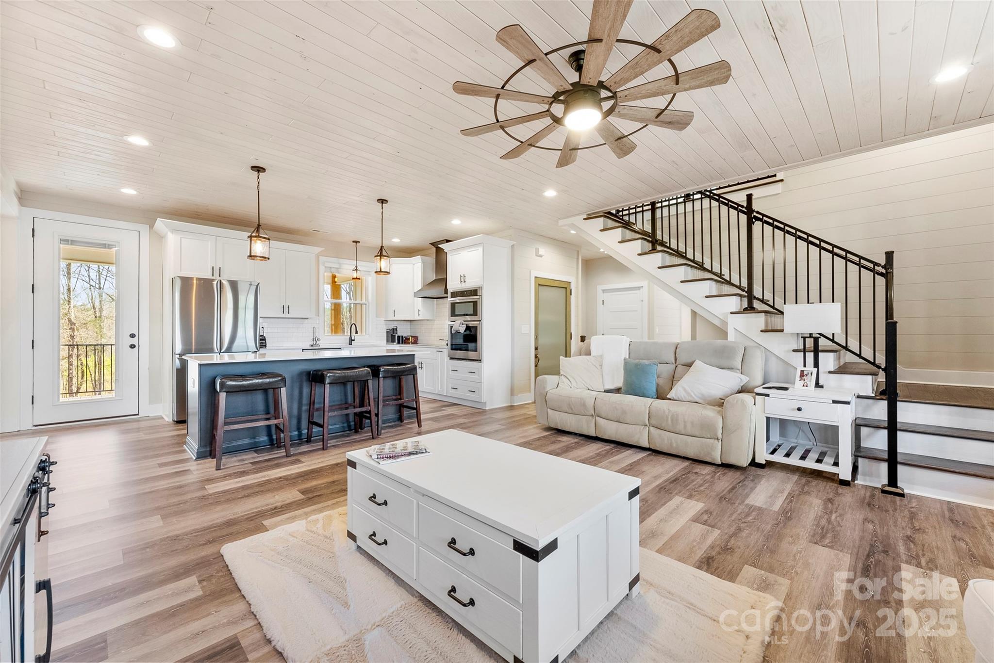 40934 Deer Haven Drive Property Photo 14