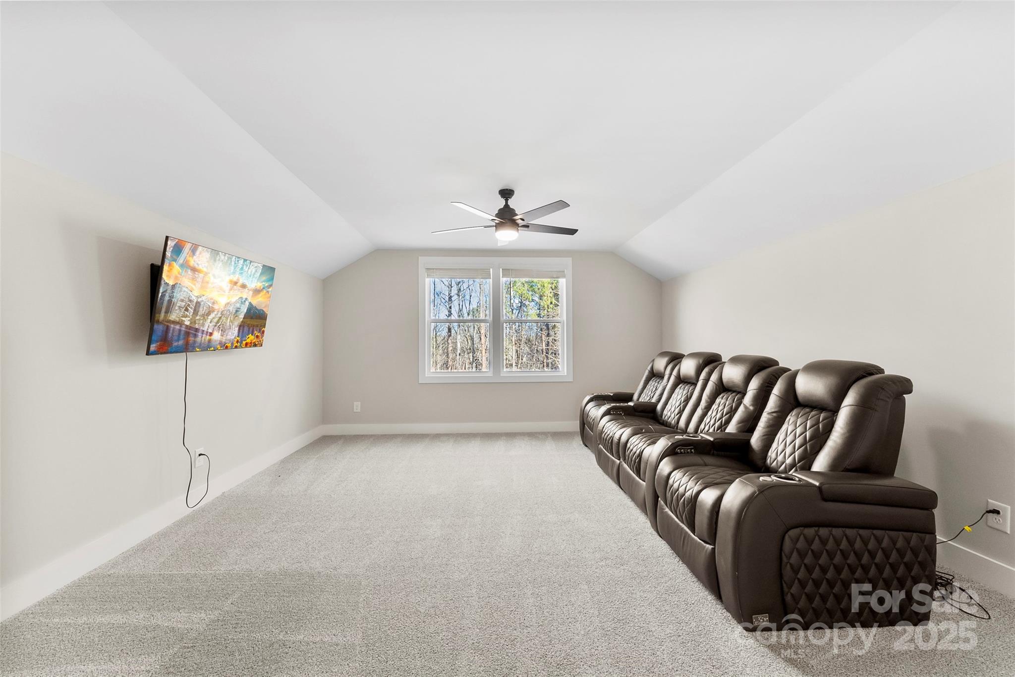 40934 Deer Haven Drive Property Photo 23