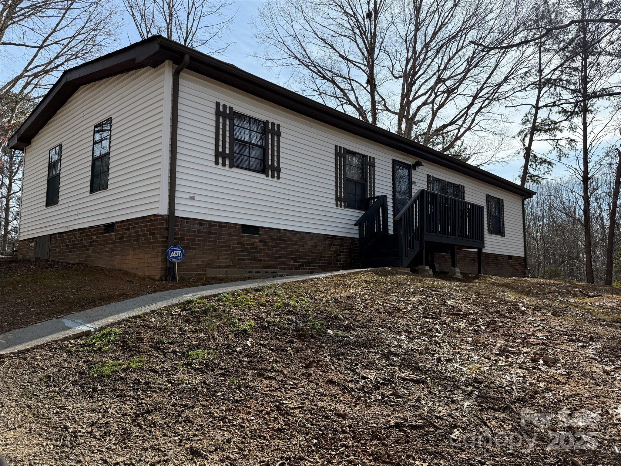 1358 Sandiwood Court Property Photo