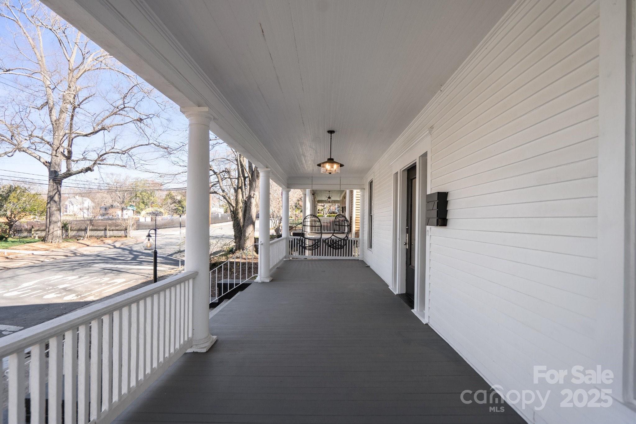 85 Grove Avenue Property Photo