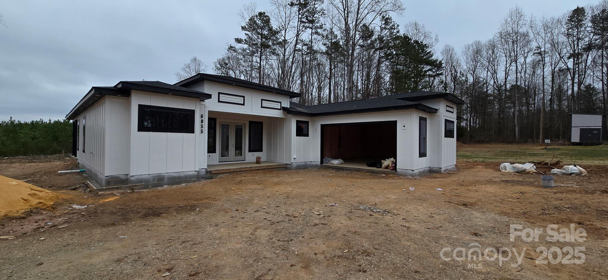 6855 Union Road Property Photo 4