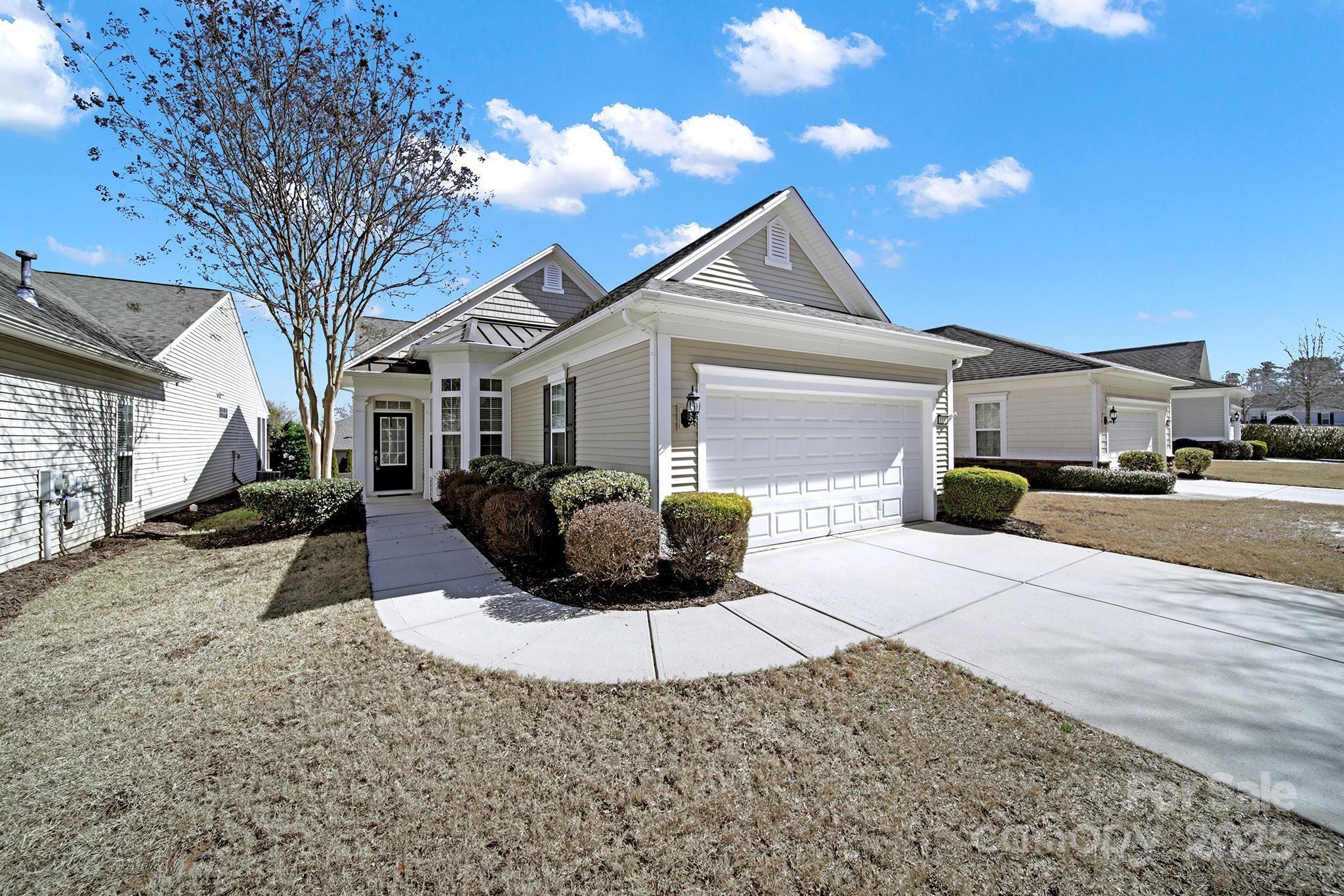 1533 River Bend Boulevard Property Photo