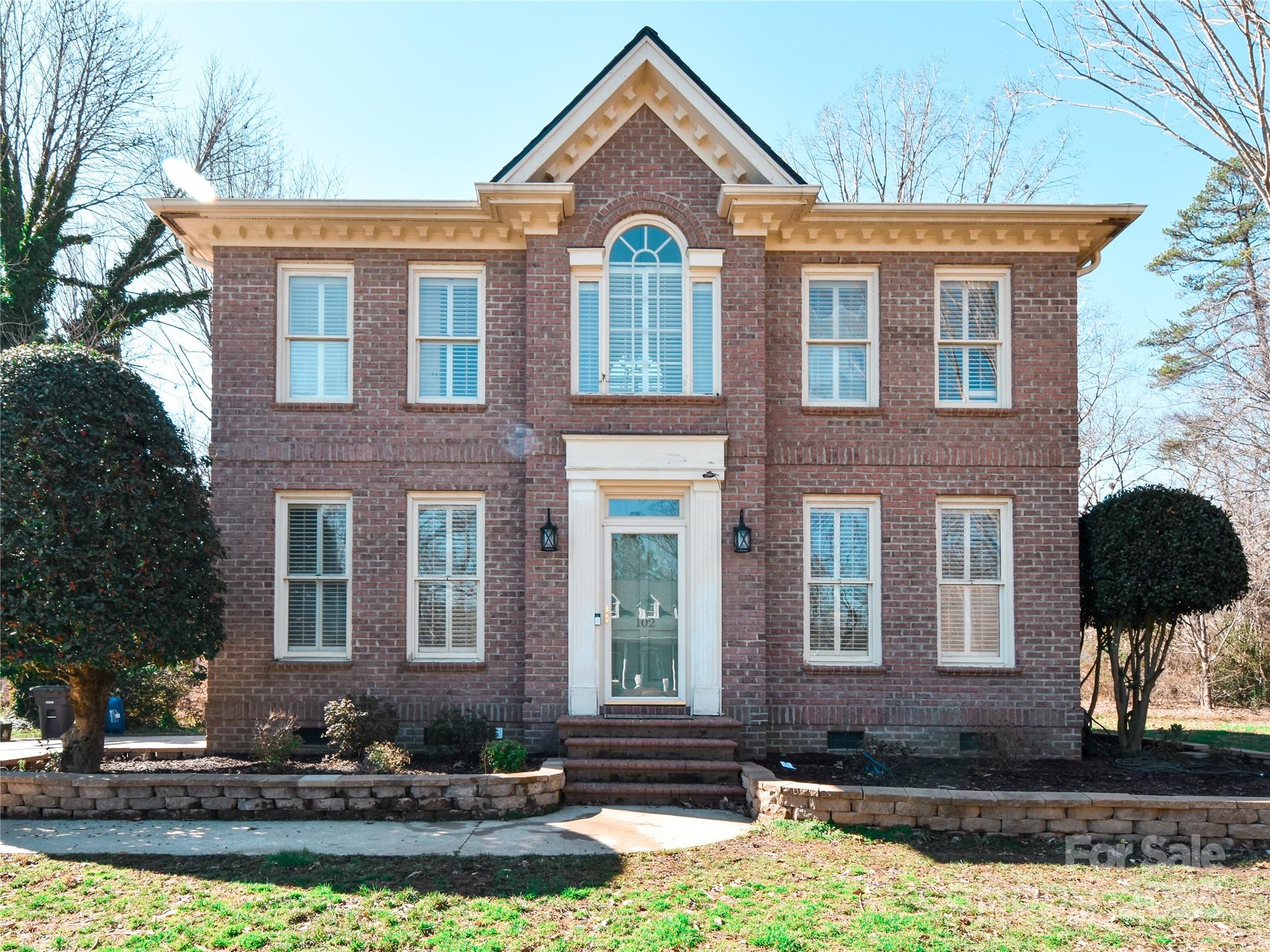 102 Highgate Lane Property Photo