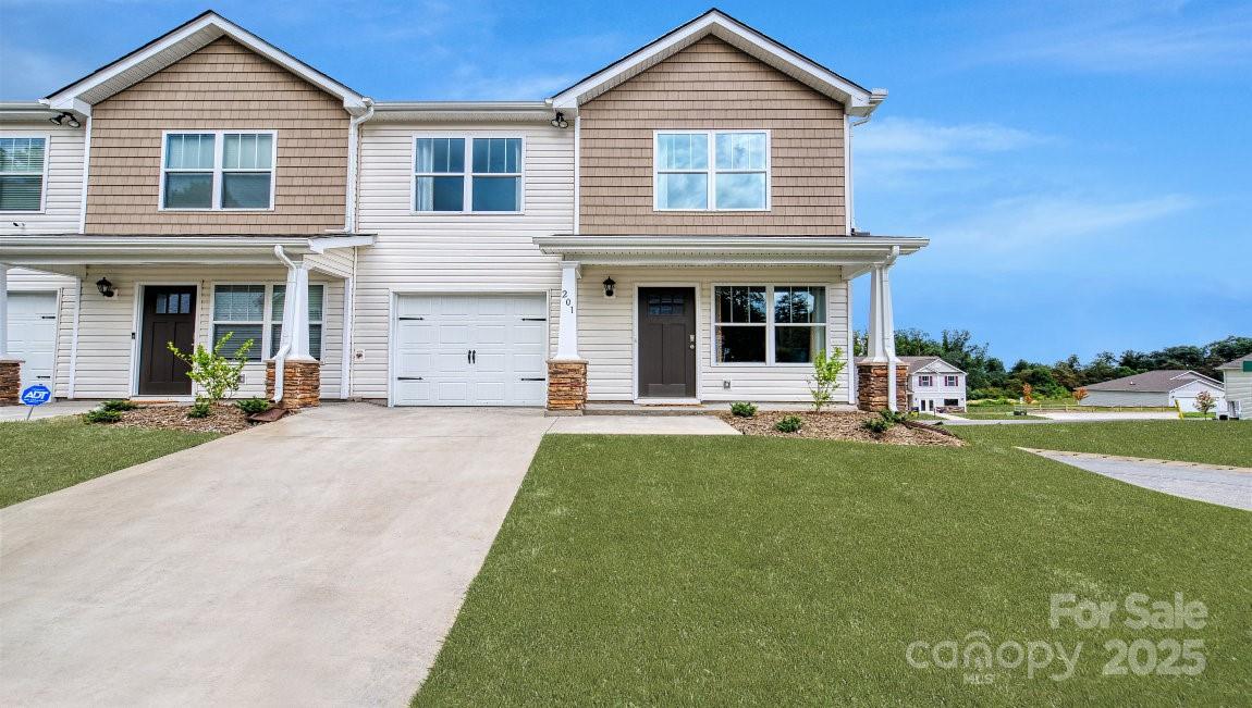 67 Clear Creek Lane Property Photo
