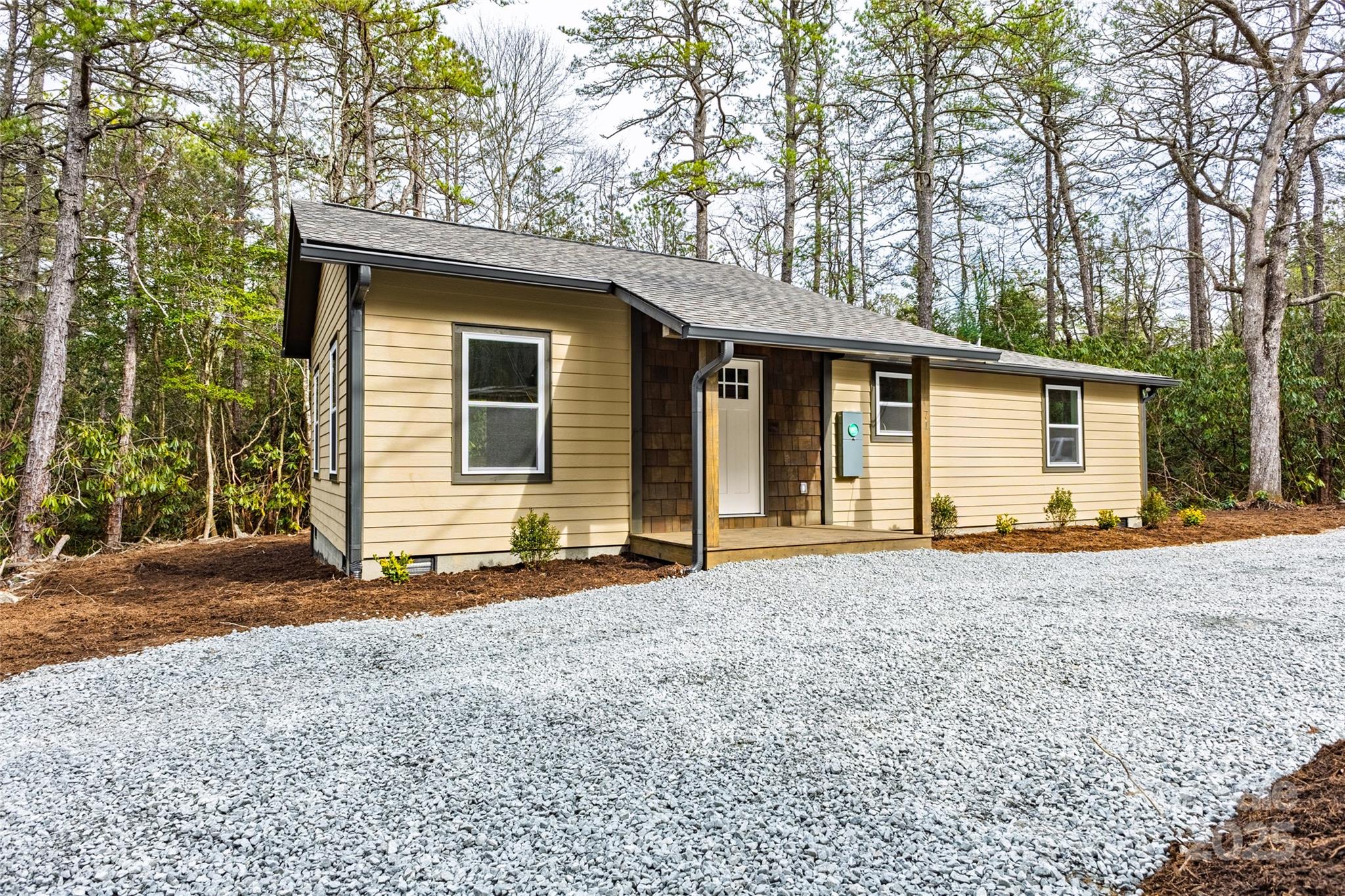 Bearwallow Real Estate Listings Main Image