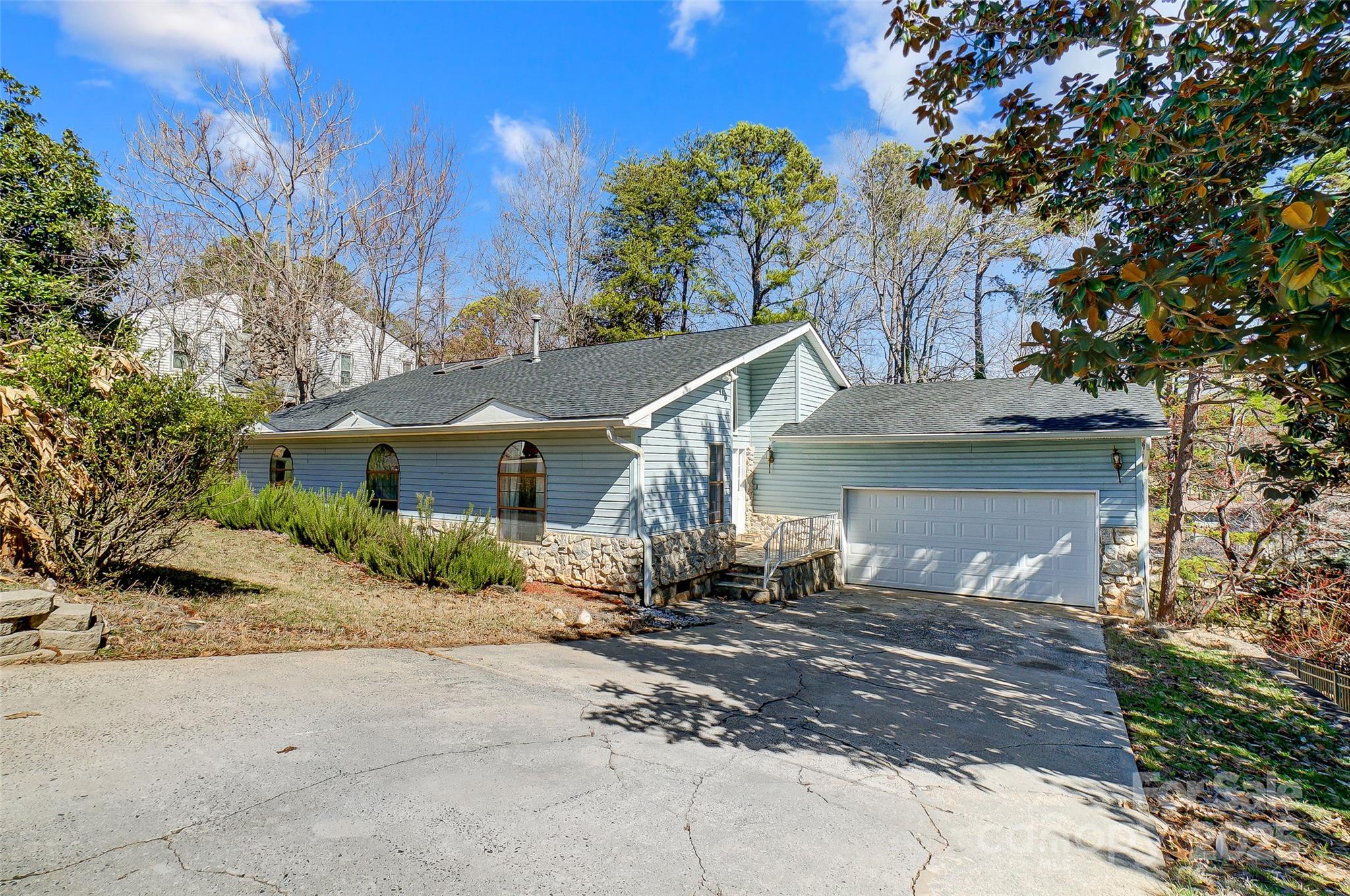 Gold Hill Real Estate Listings Main Image