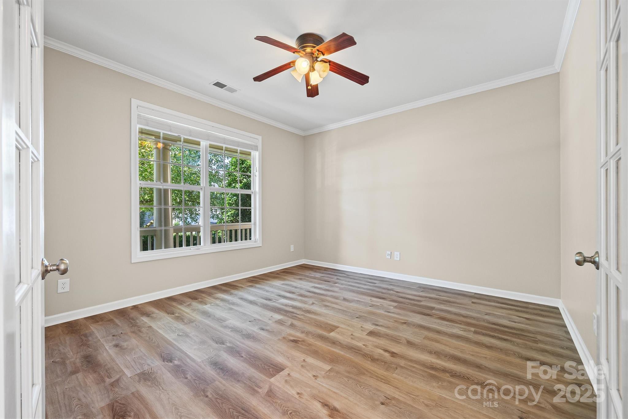 6458 Chadwell Court 30 Property Photo 7