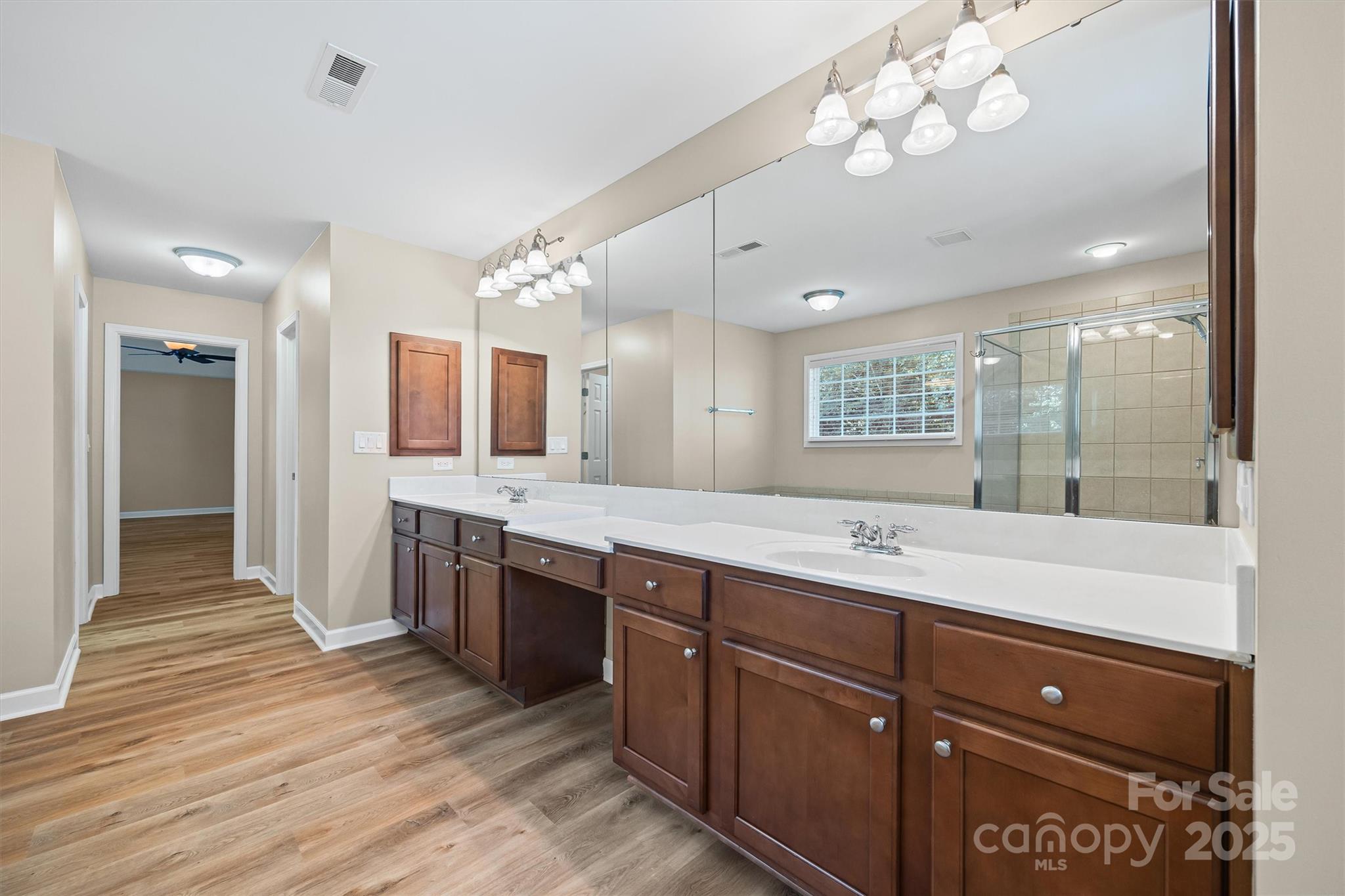 6458 Chadwell Court 30 Property Photo 12