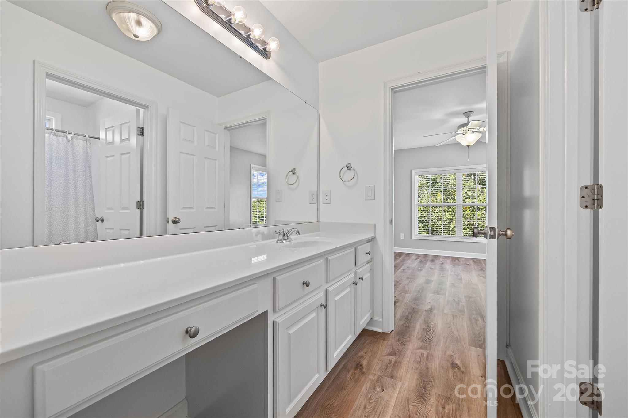 6458 Chadwell Court 30 Property Photo 17