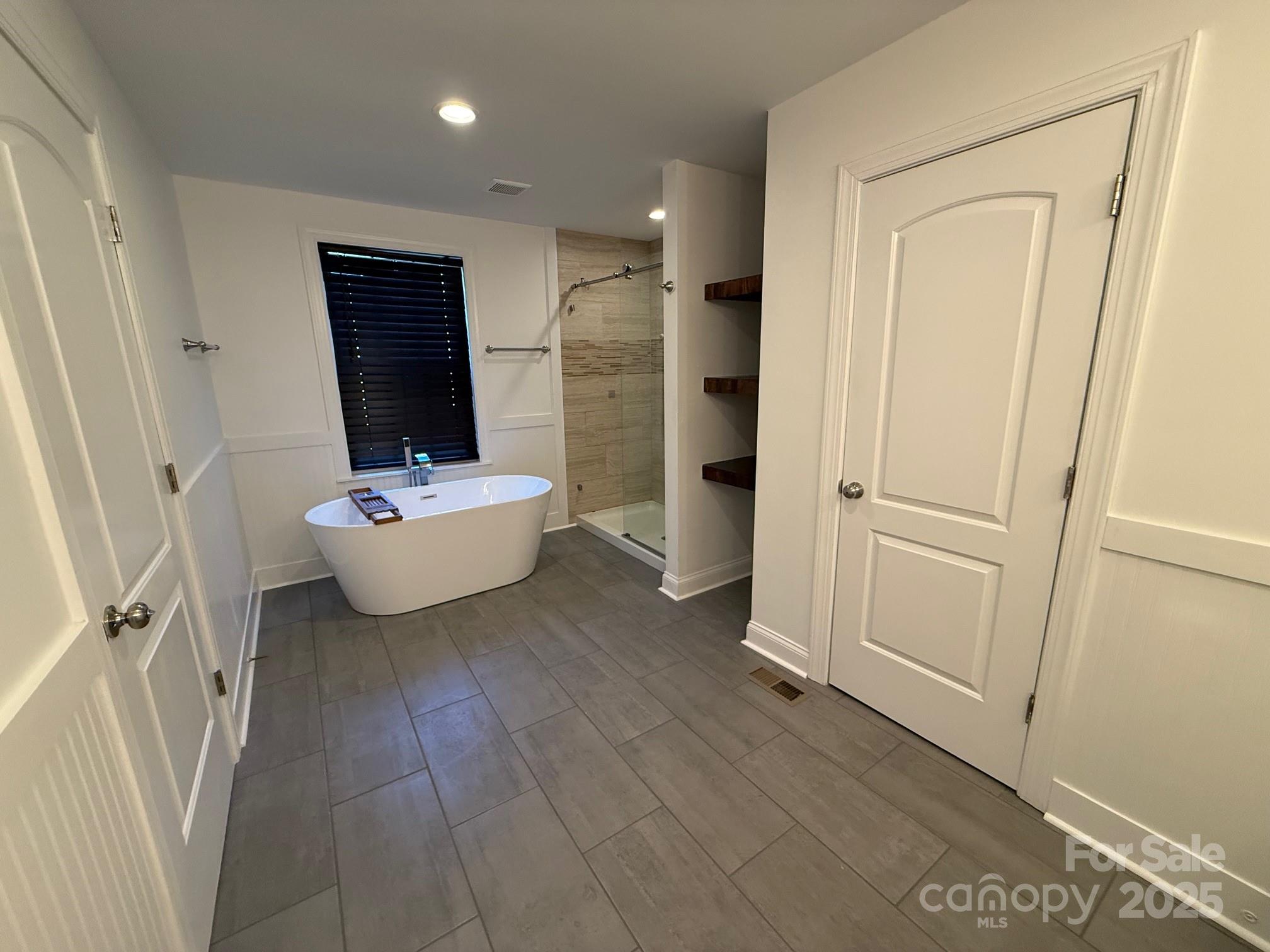 3332 Draper Avenue Property Photo 14