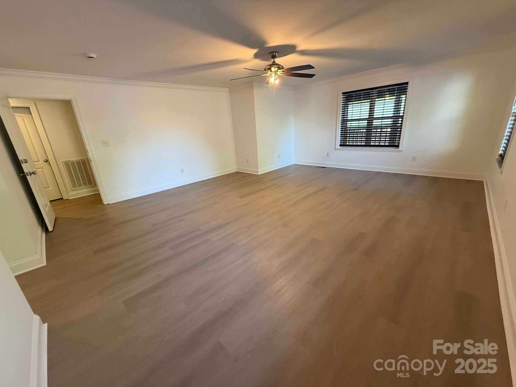 3332 Draper Avenue Property Photo 18