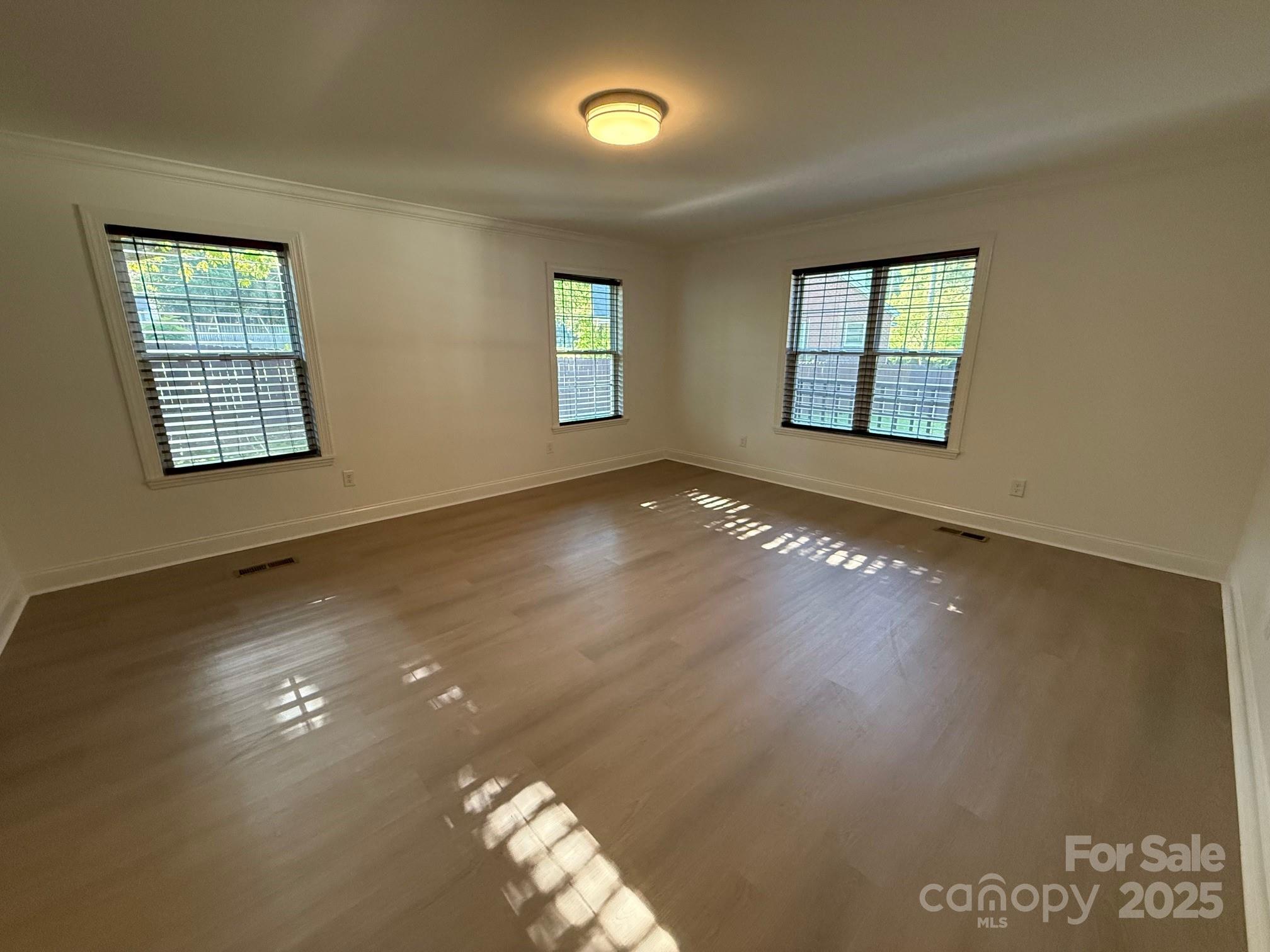 3332 Draper Avenue Property Photo 19