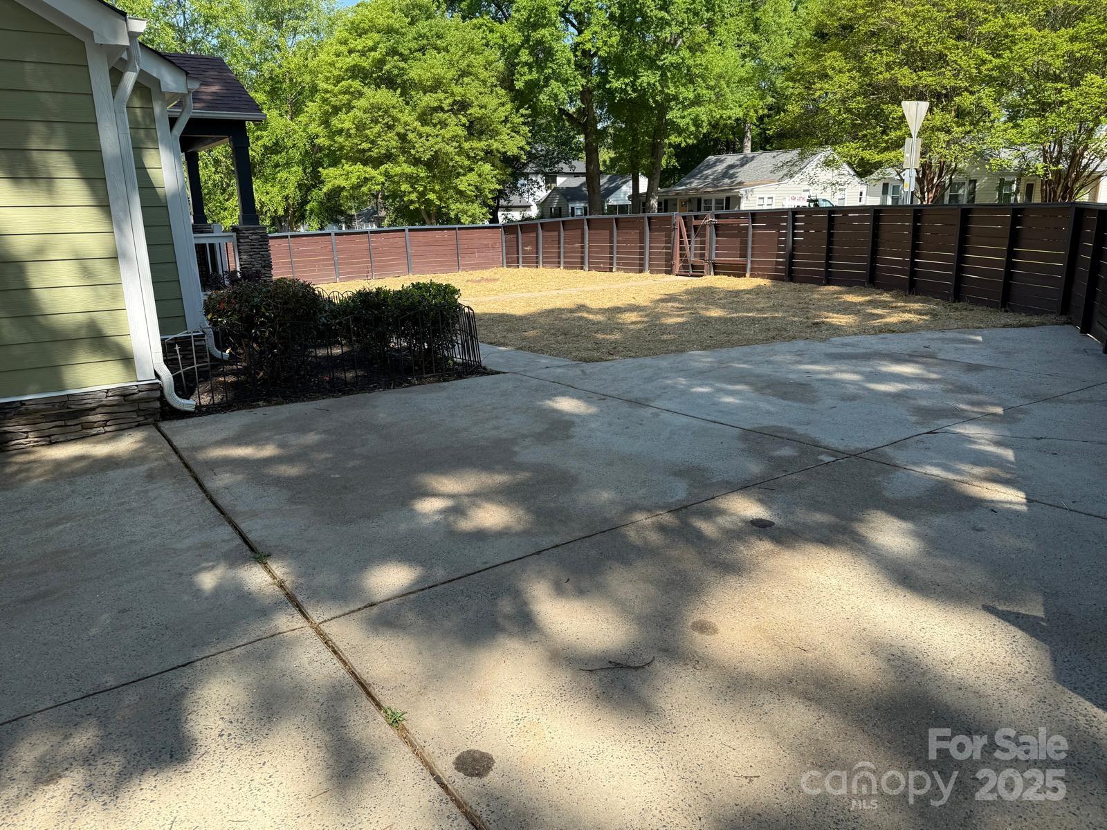 3332 Draper Avenue Property Photo 40
