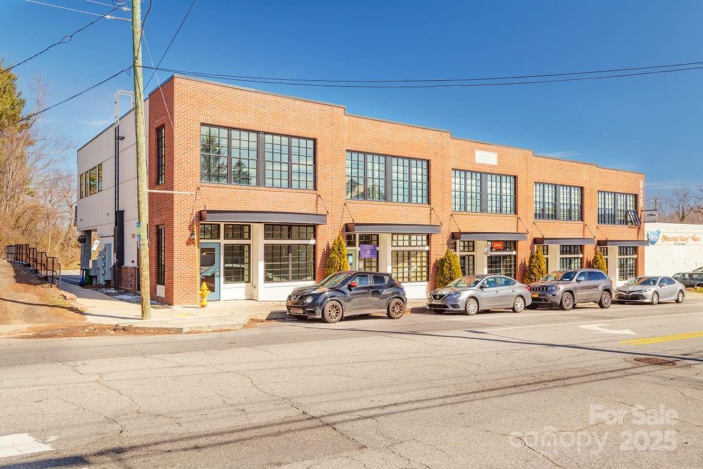 315 Haywood Road 111/211 Property Photo 1