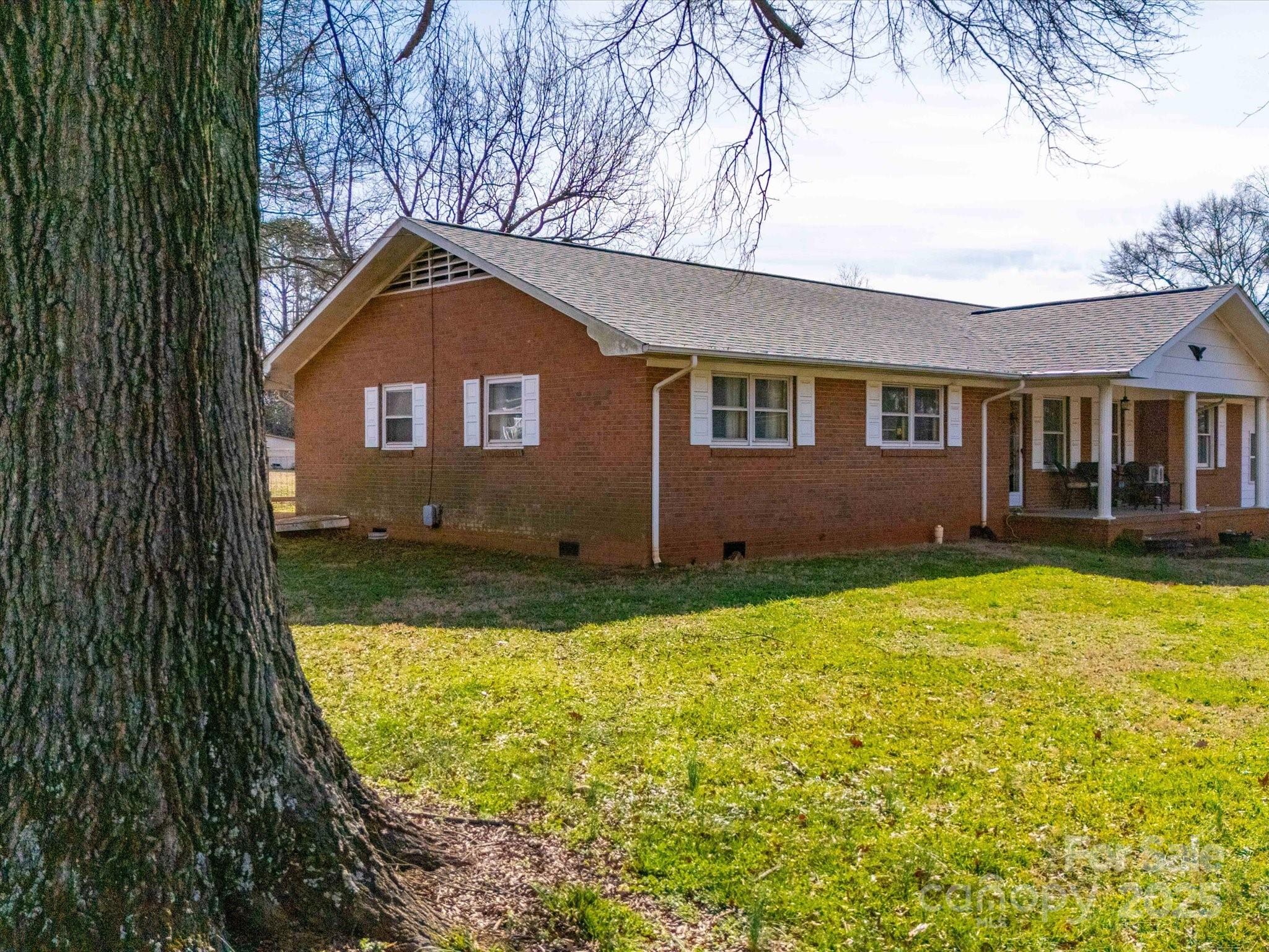 151 Woodland Drive Property Photo