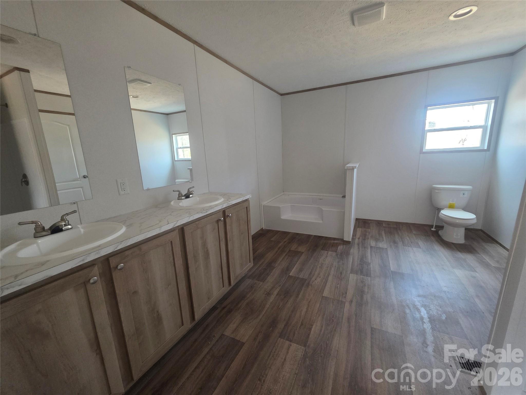 1835 Old York Road Property Photo 7