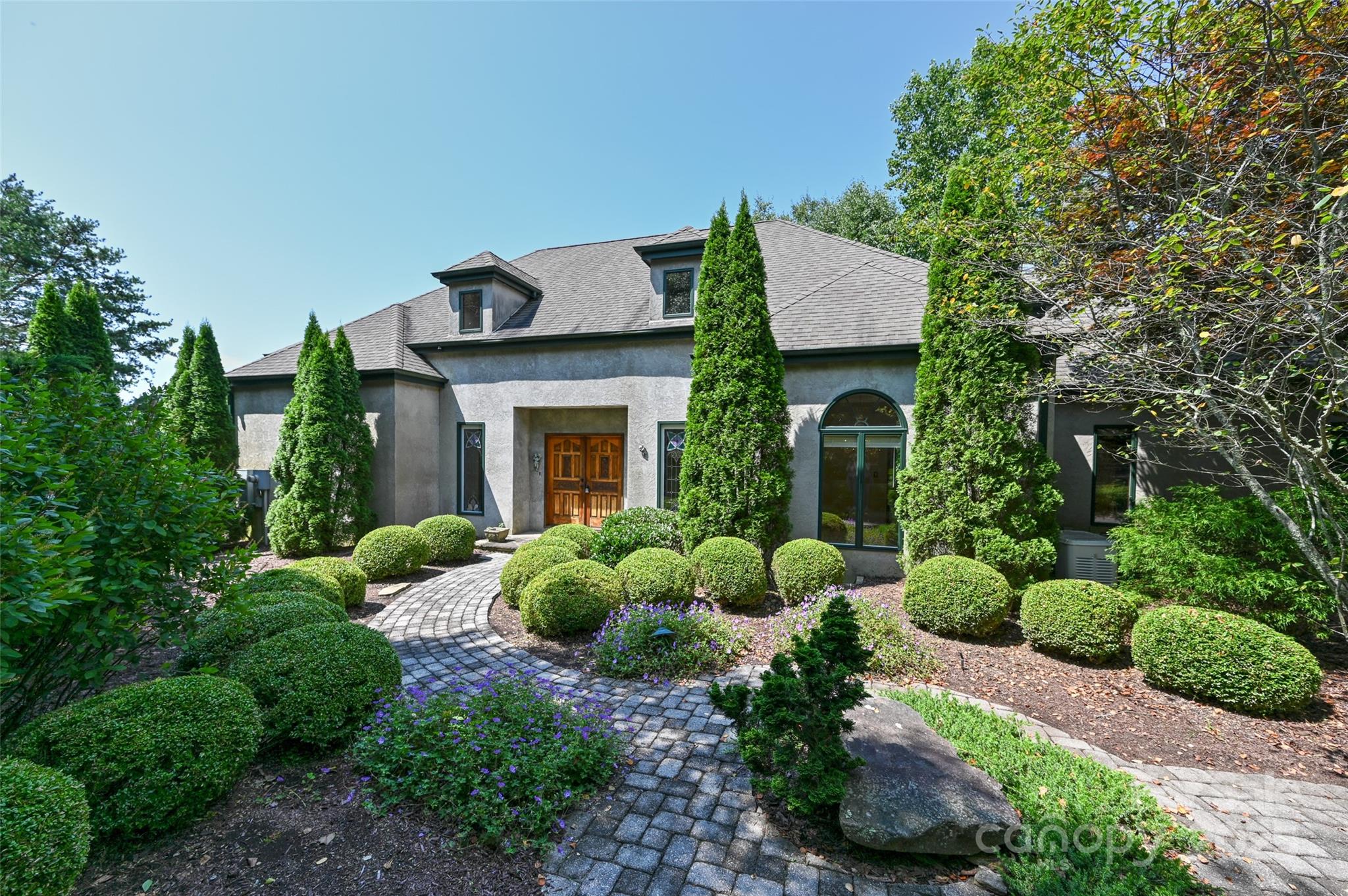 5 Meadow Ridge Drive Property Photo