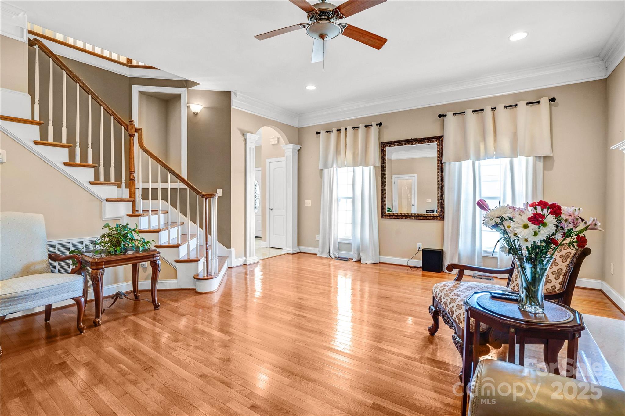 305 Chancelot Lane Property Photo 12