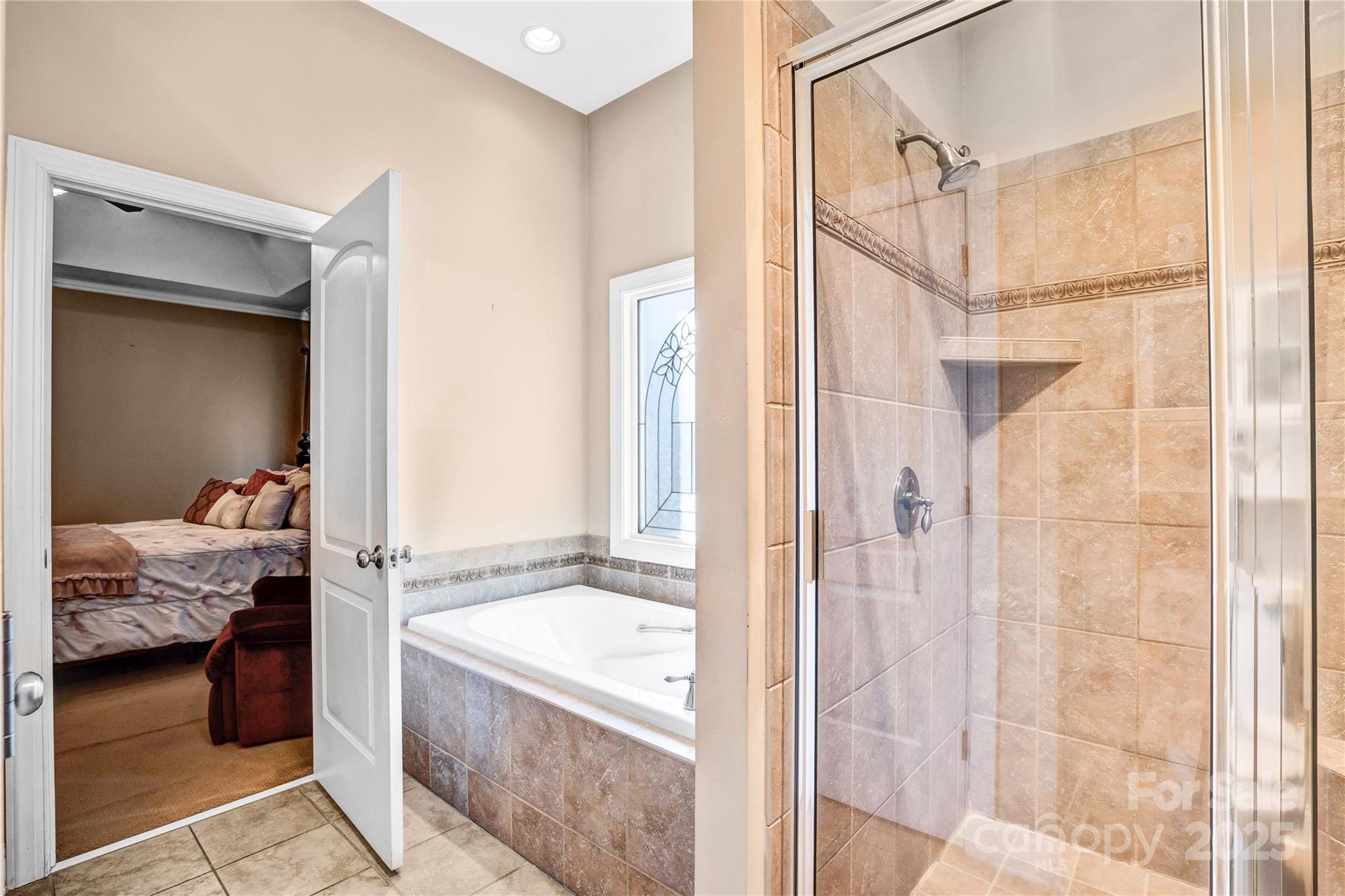 305 Chancelot Lane Property Photo 19