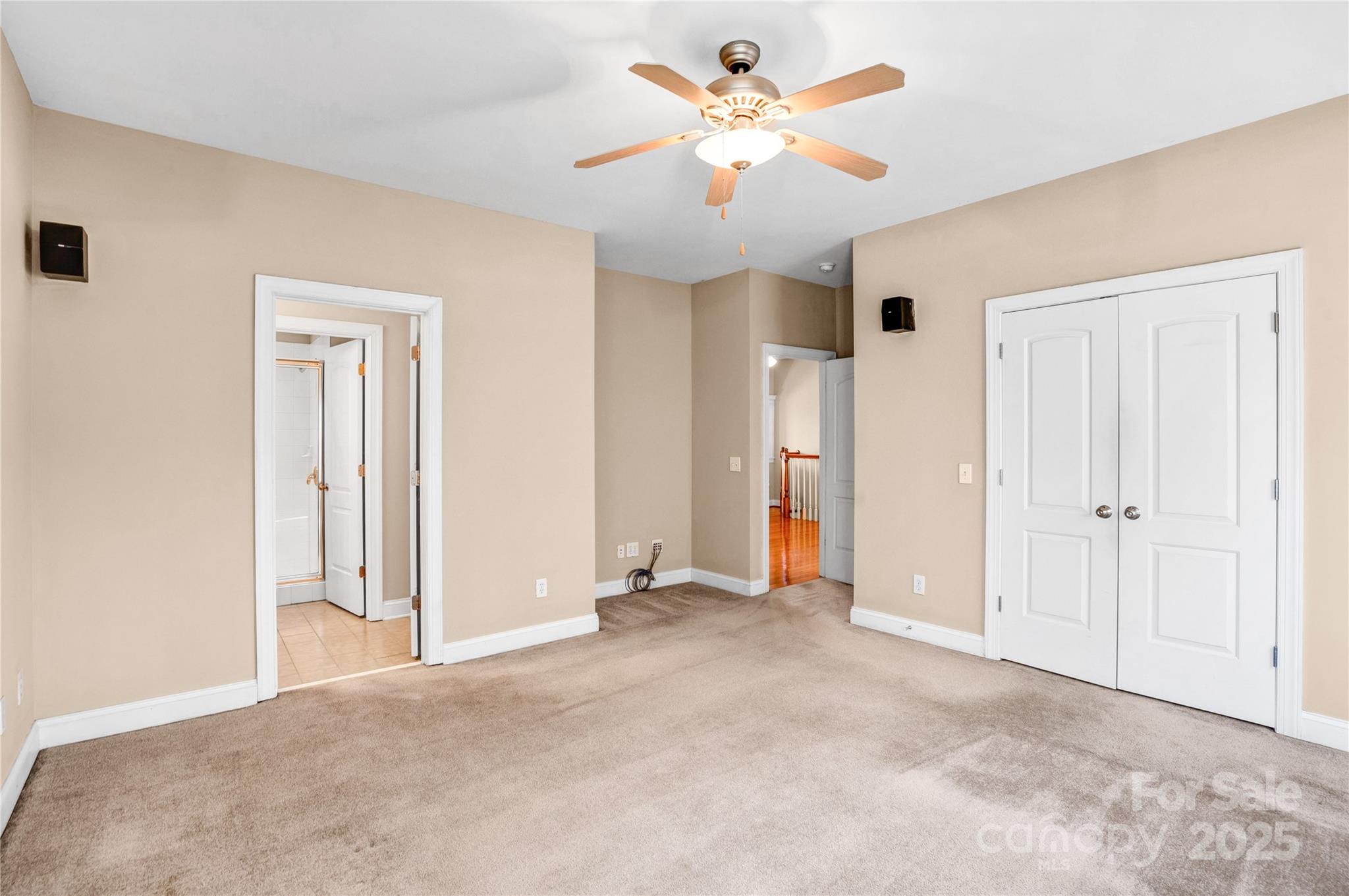 305 Chancelot Lane Property Photo 34