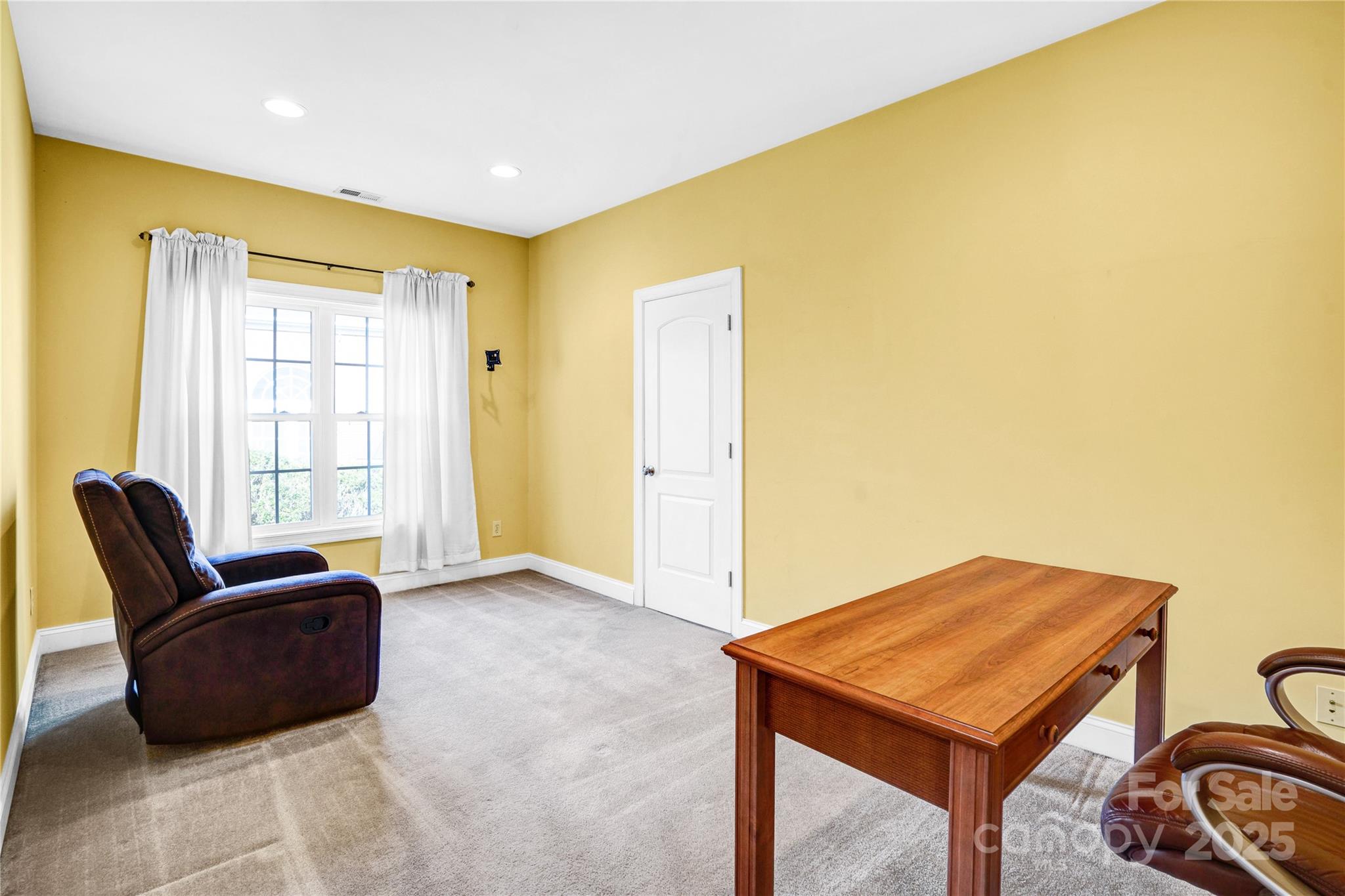 305 Chancelot Lane Property Photo 35