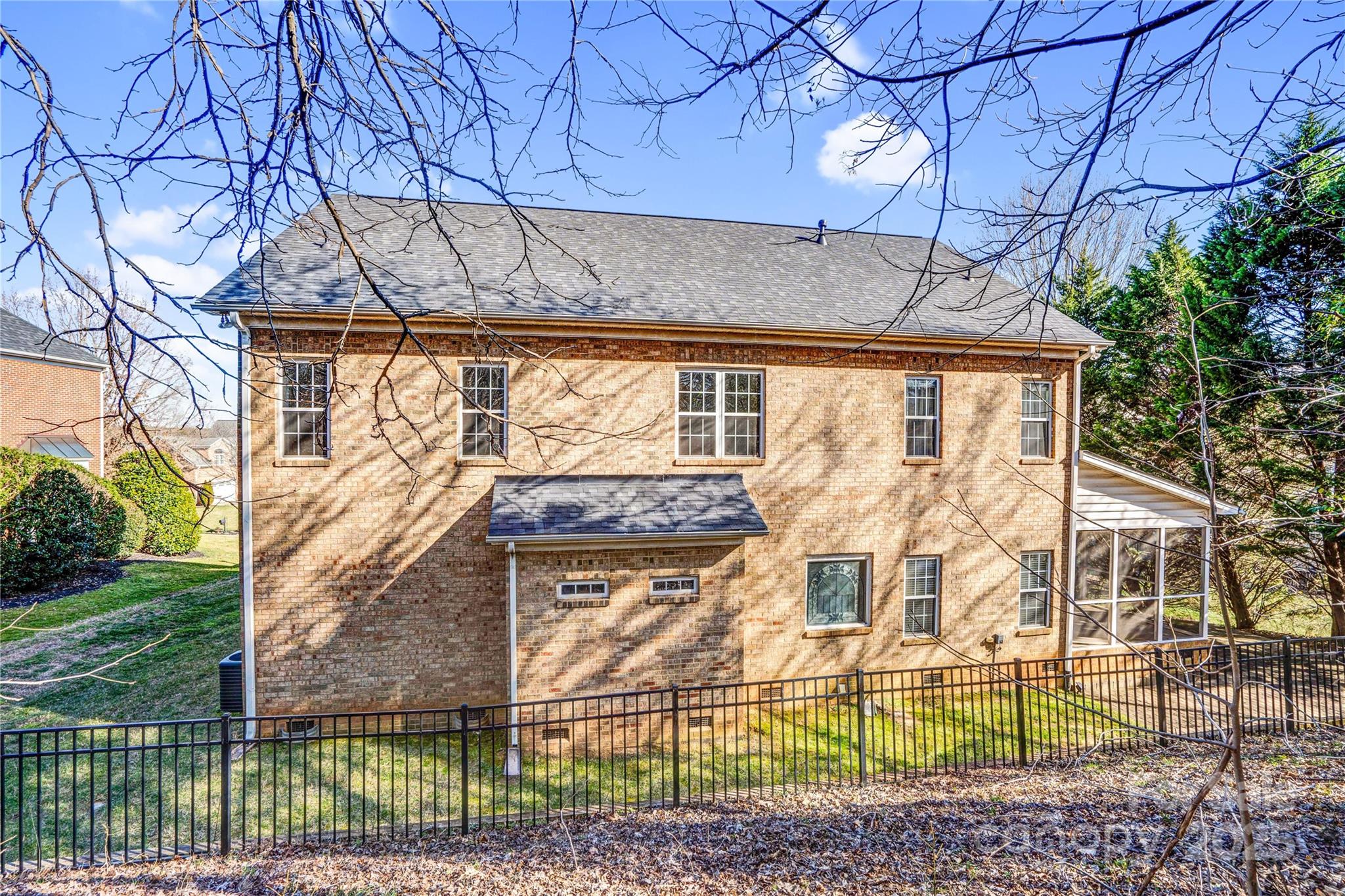 305 Chancelot Lane Property Photo 45