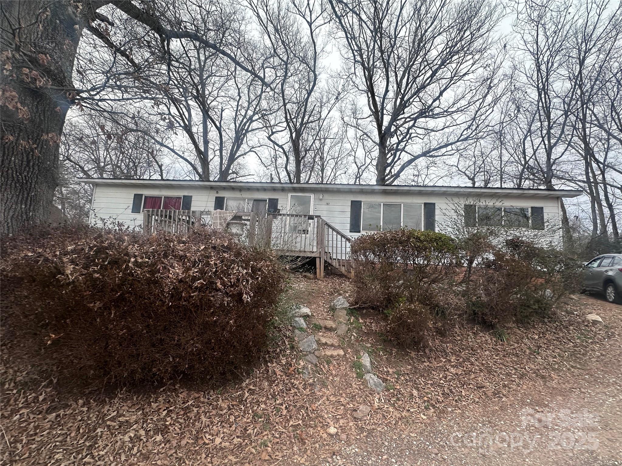 187 Automotive Lane Property Photo