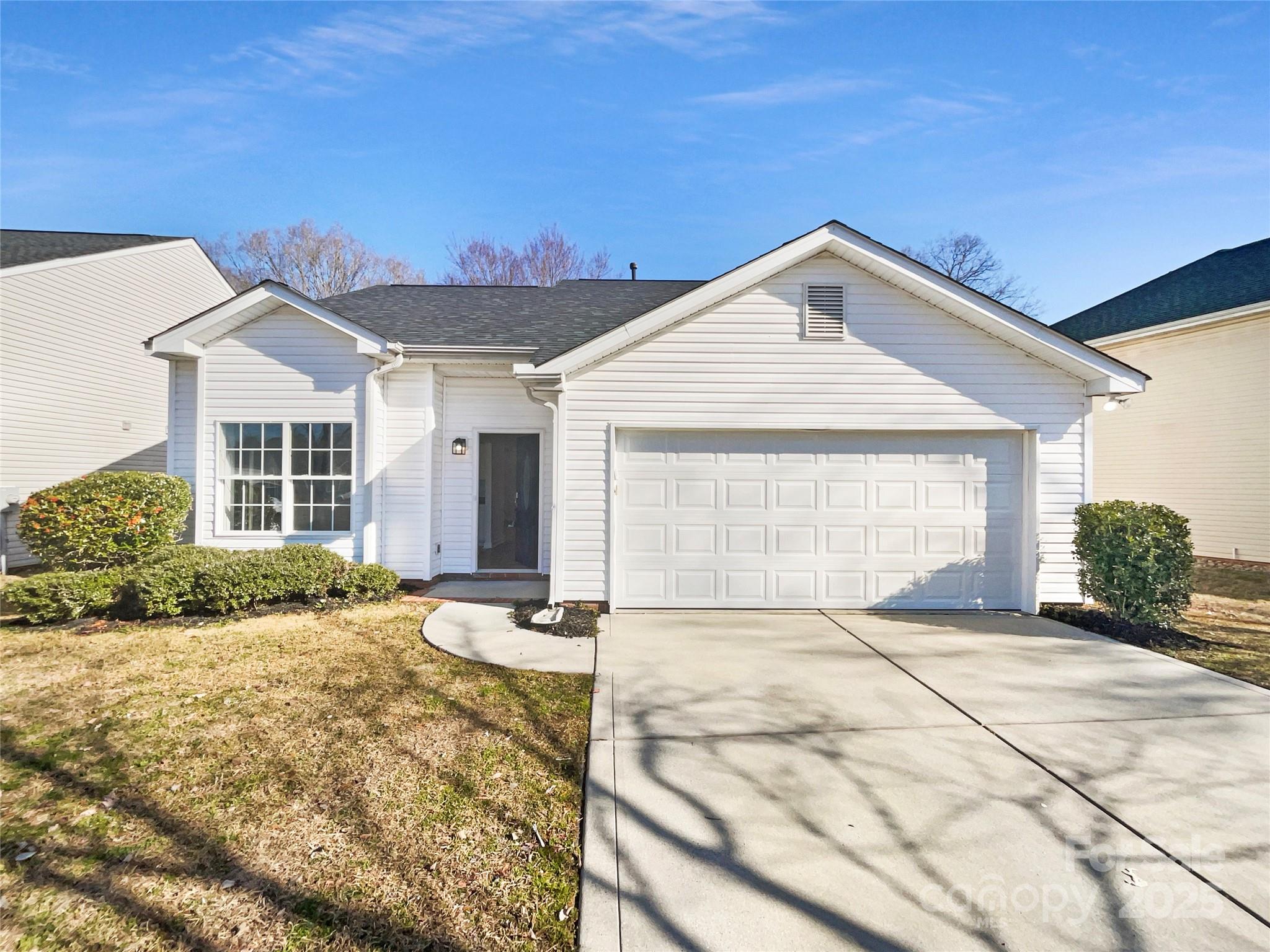 2415 Marett Boulevard Property Photo