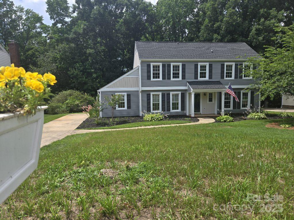 1133 Bloom Wood Lane Property Photo 2