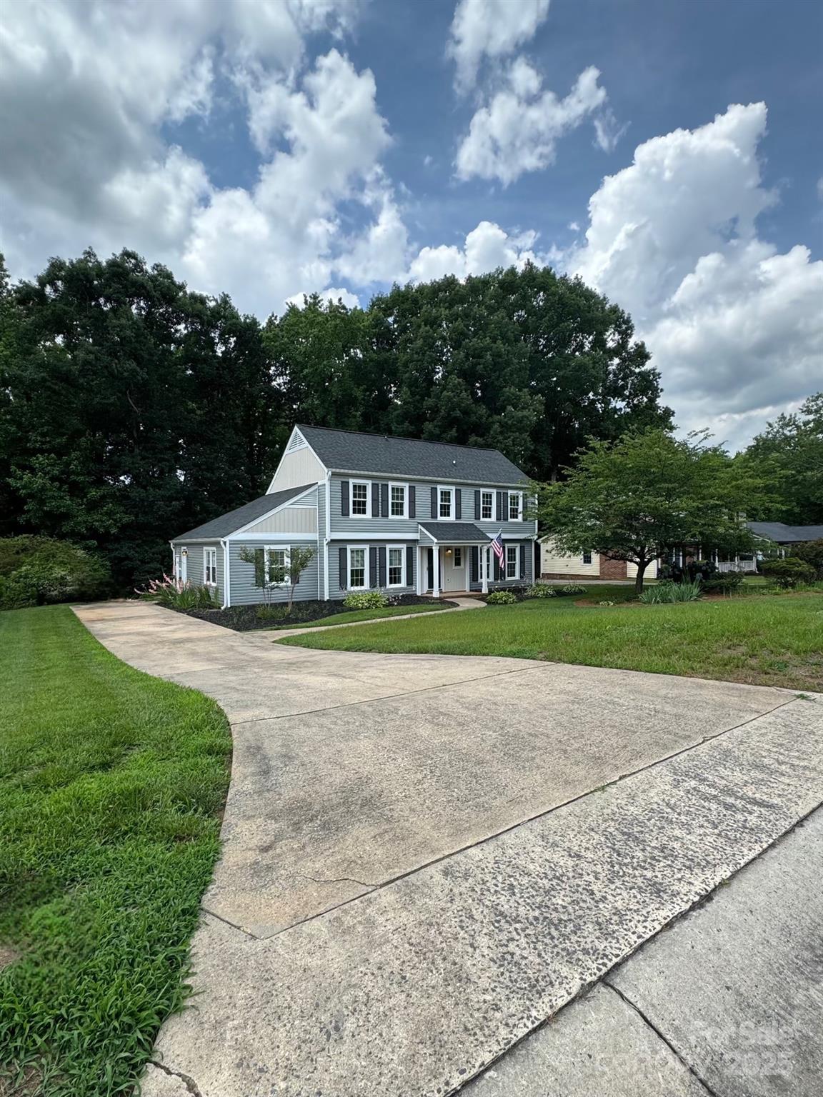 1133 Bloom Wood Lane Property Photo 7