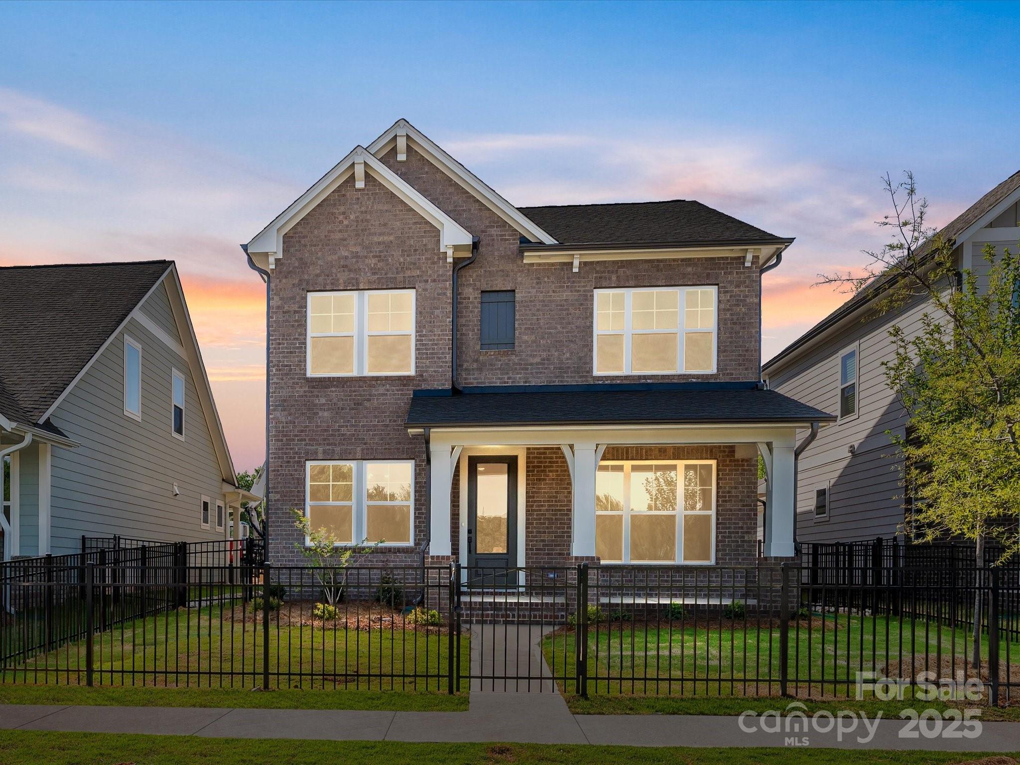 17021 Malone Lane Property Photo