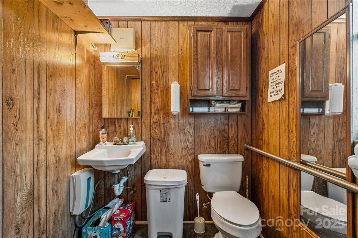 620 National Highway Property Photo 21
