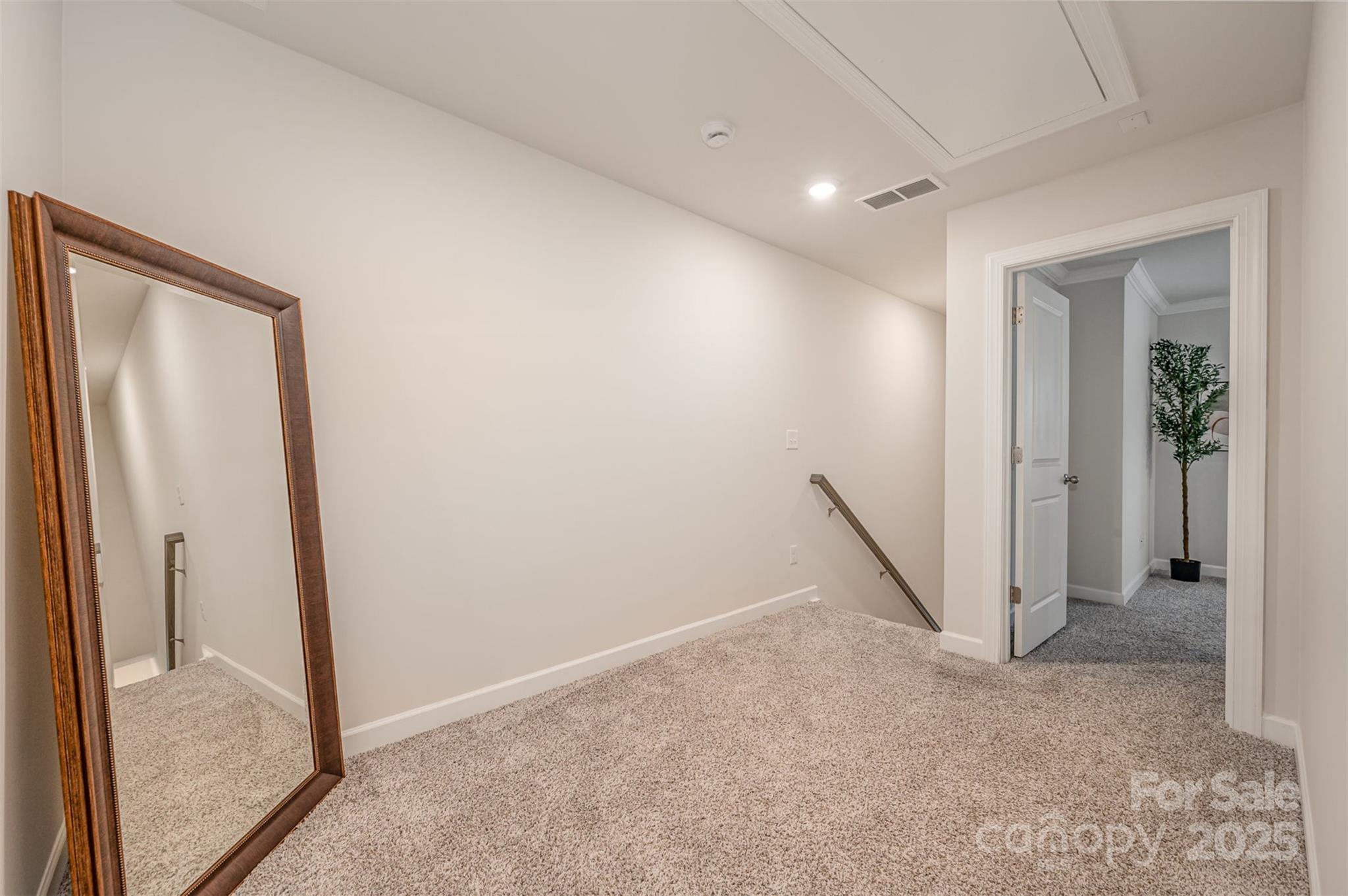 4548 Millennium Avenue Property Photo 16