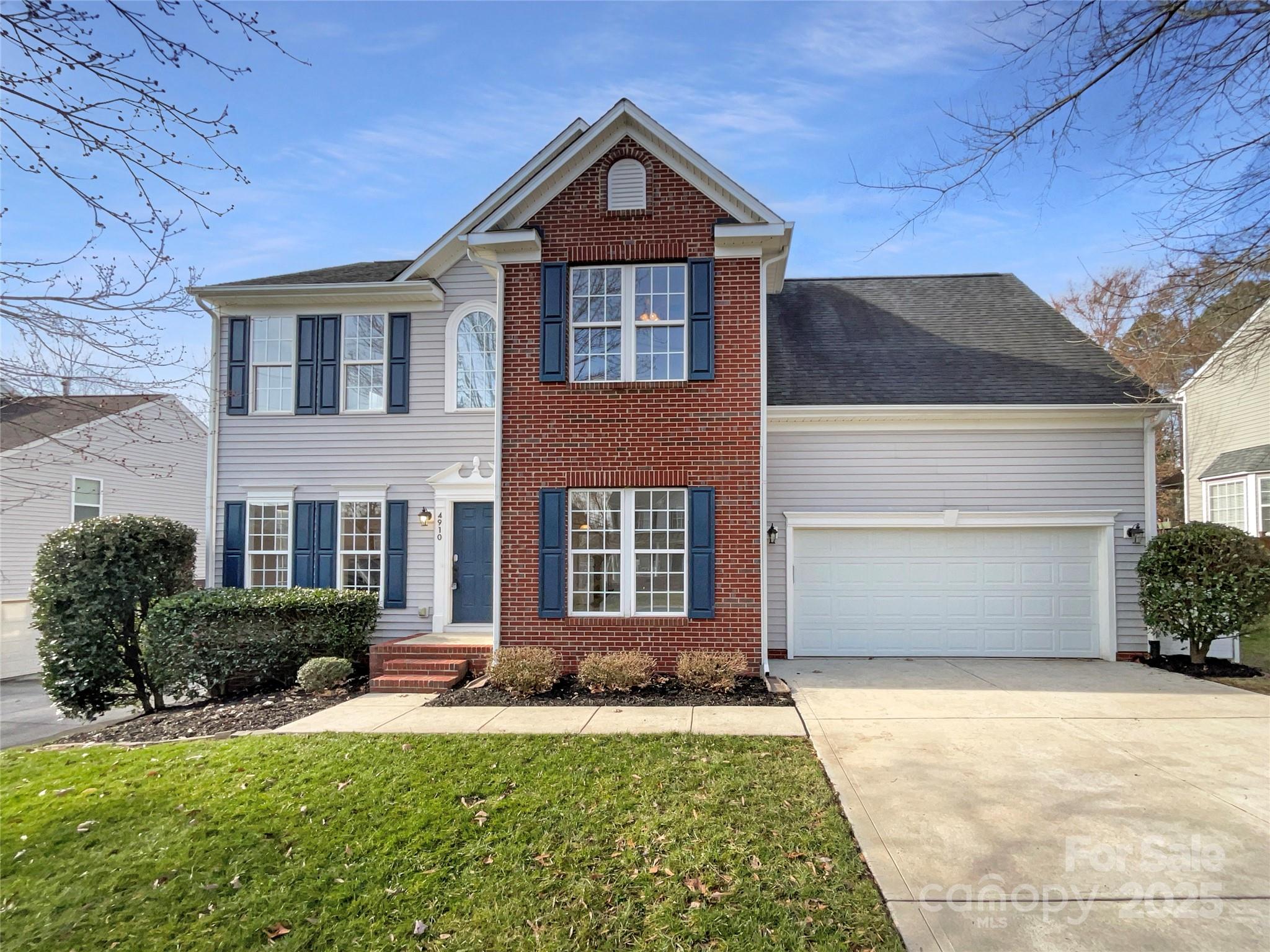 4910 Summerside Drive Property Photo