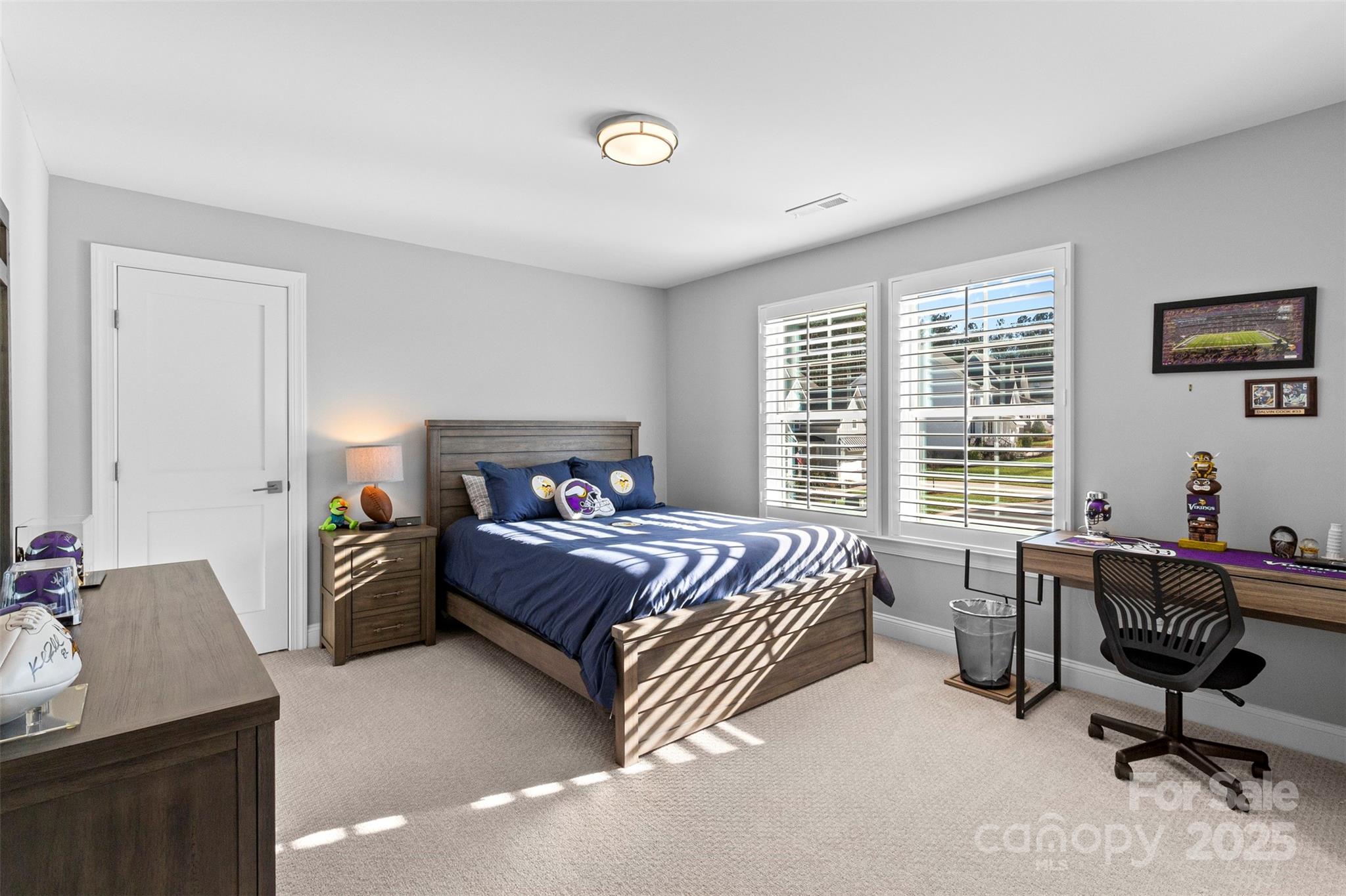 1801 Pin Oak Court Property Photo 20