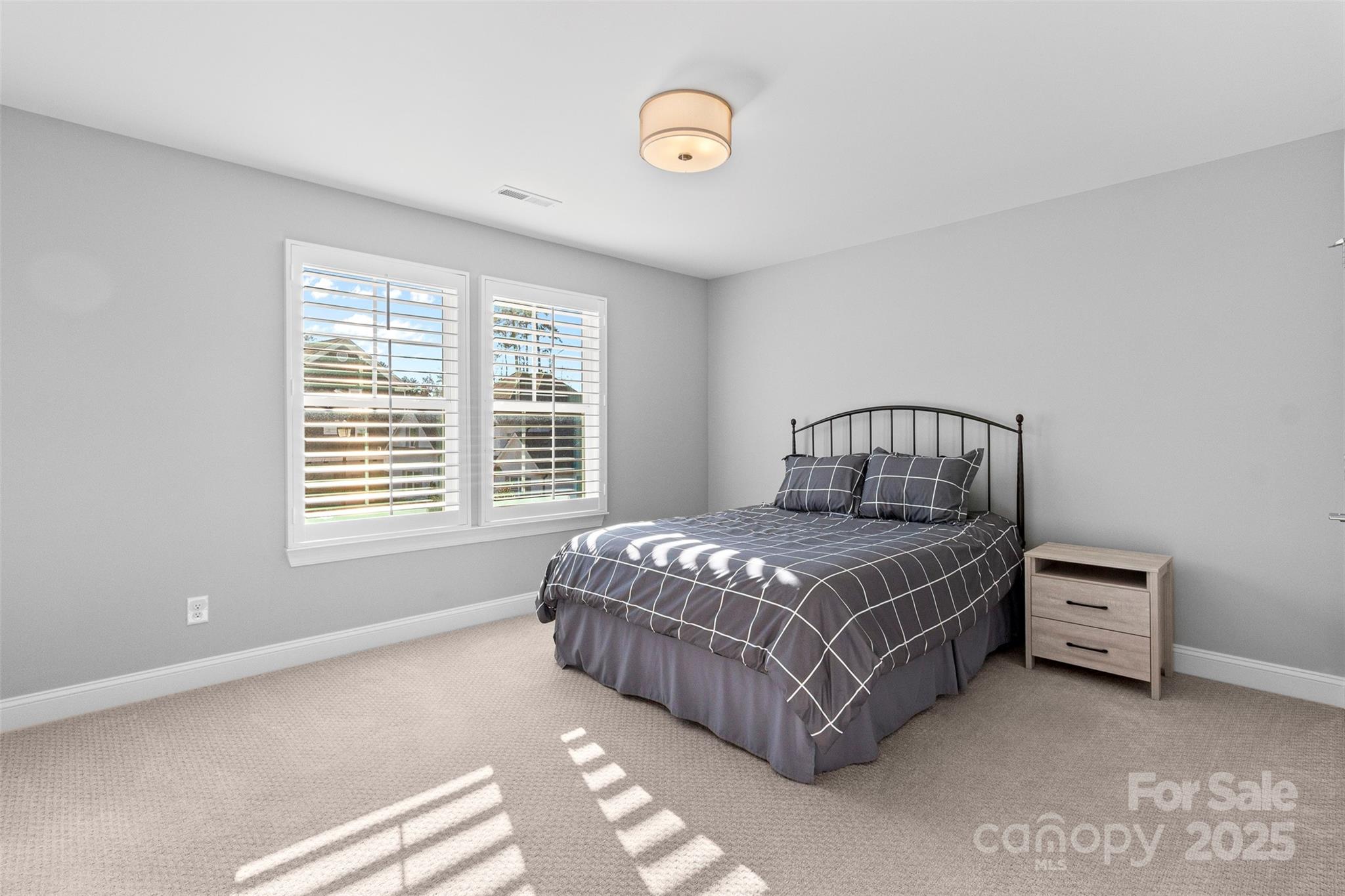 1801 Pin Oak Court Property Photo 23