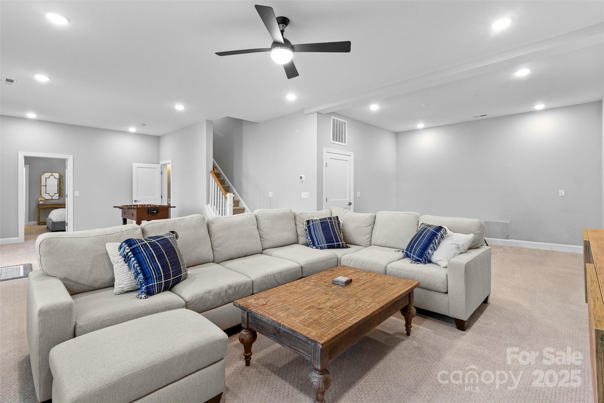 1801 Pin Oak Court Property Photo 27