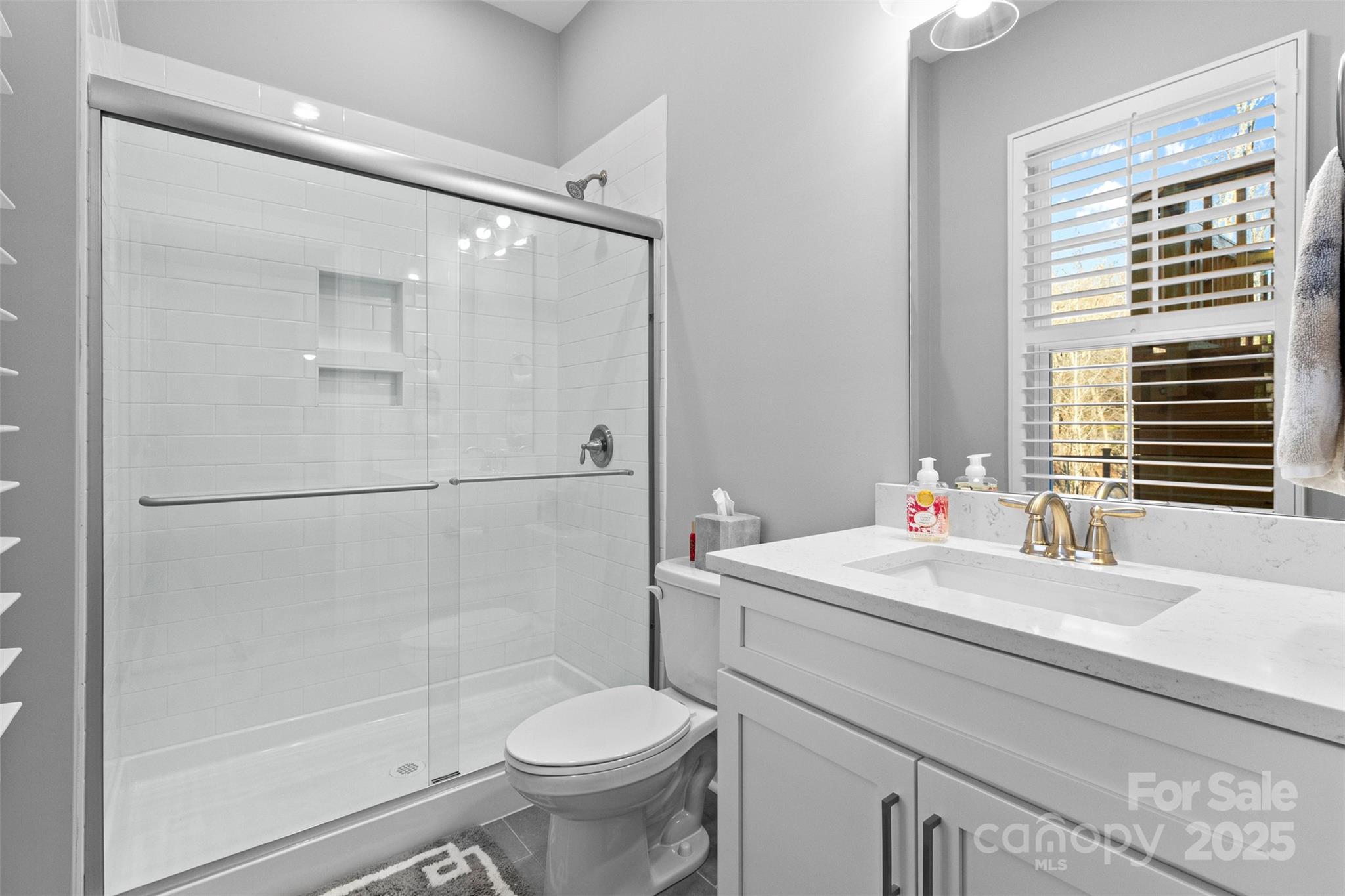1801 Pin Oak Court Property Photo 31